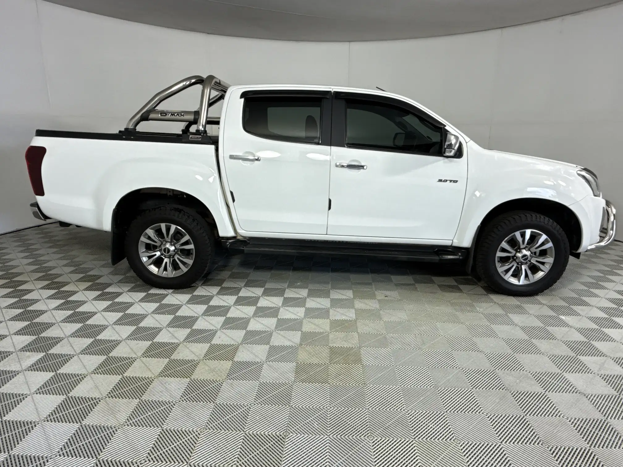 Isuzu D-MAX