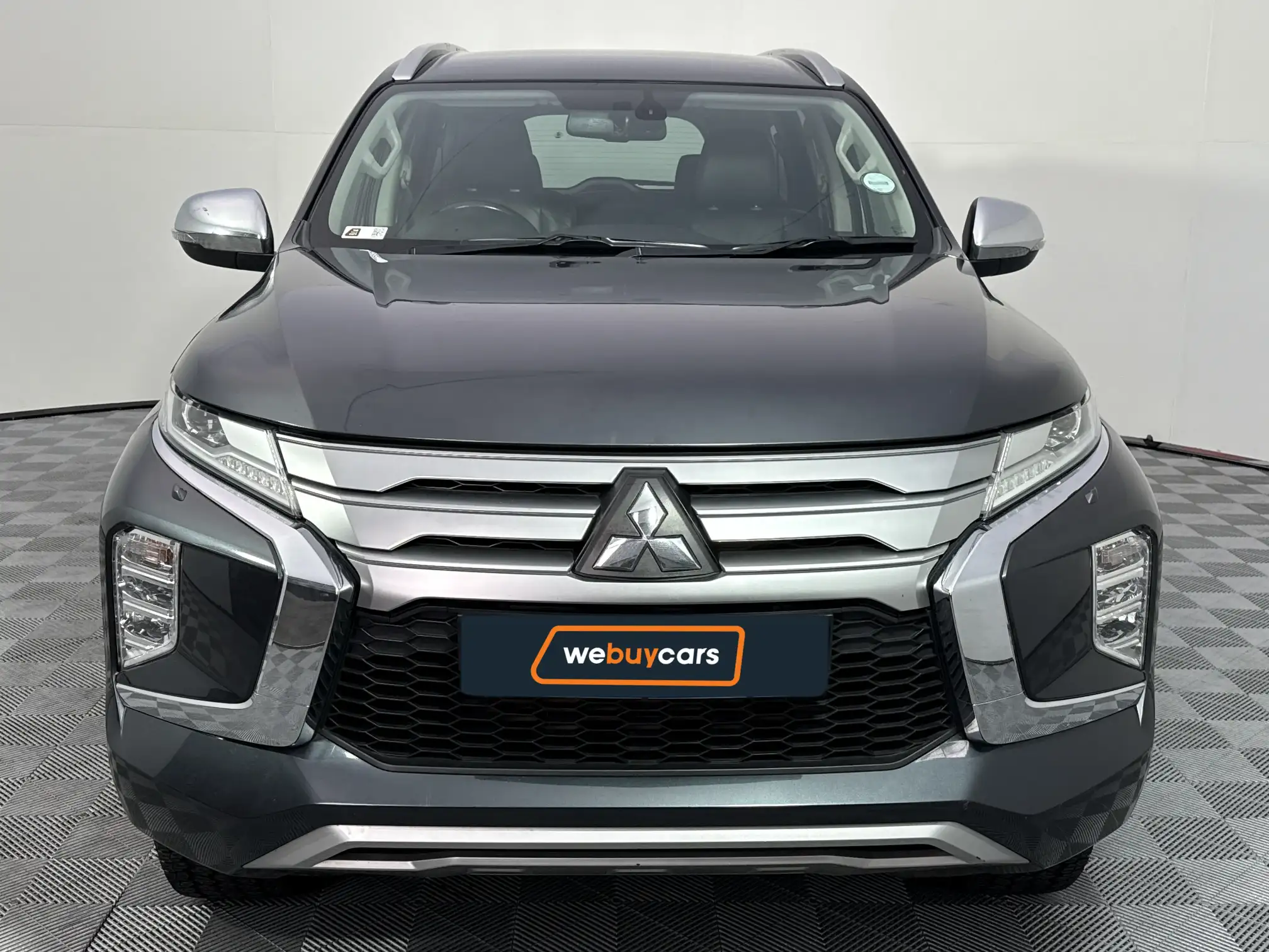 Mitsubishi Pajero Sport