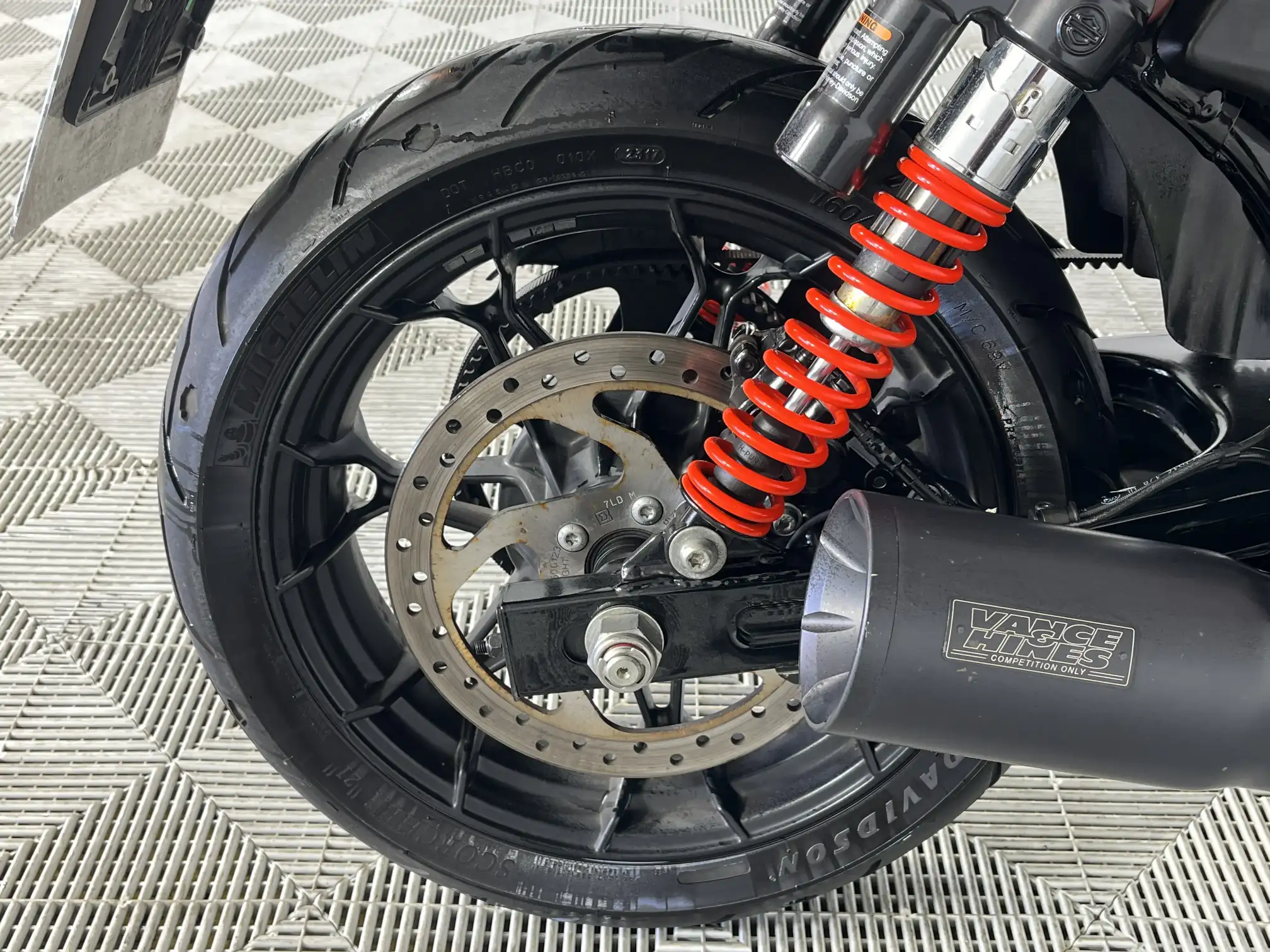 Harley Davidson Street
