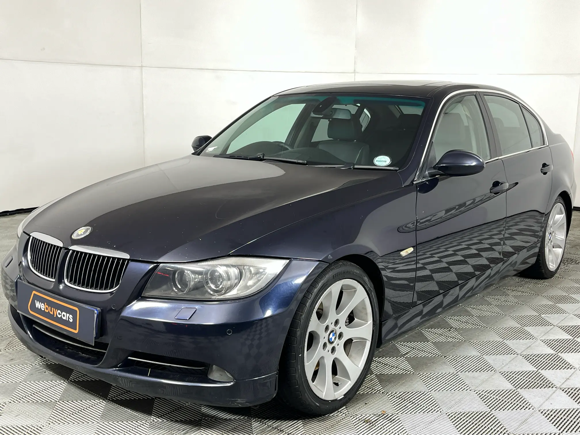 2006 BMW 3 Series 330i Exclusive (E90)