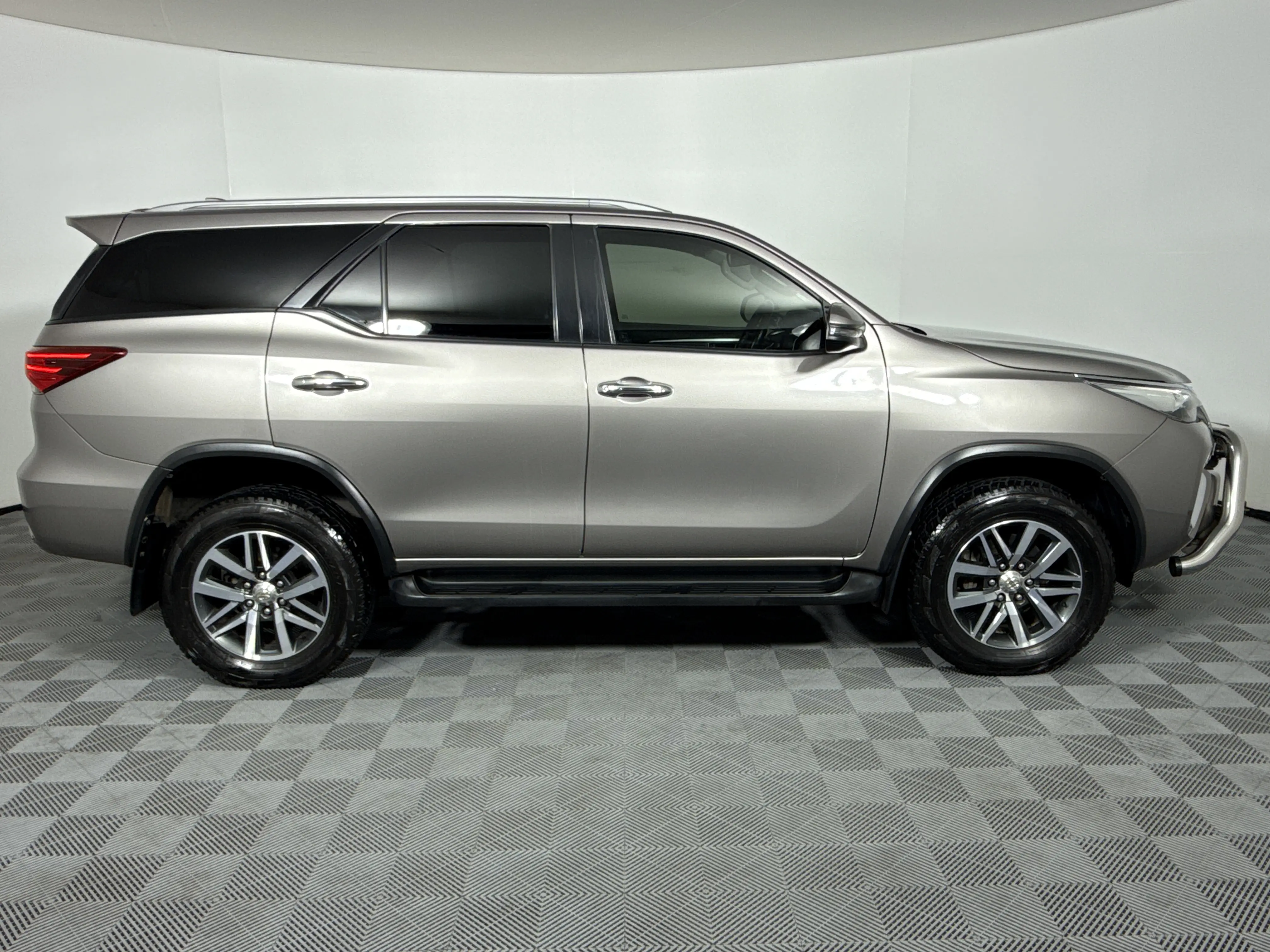 2020 Toyota Fortuner 2.8gd-6 Epic Auto, photo 4