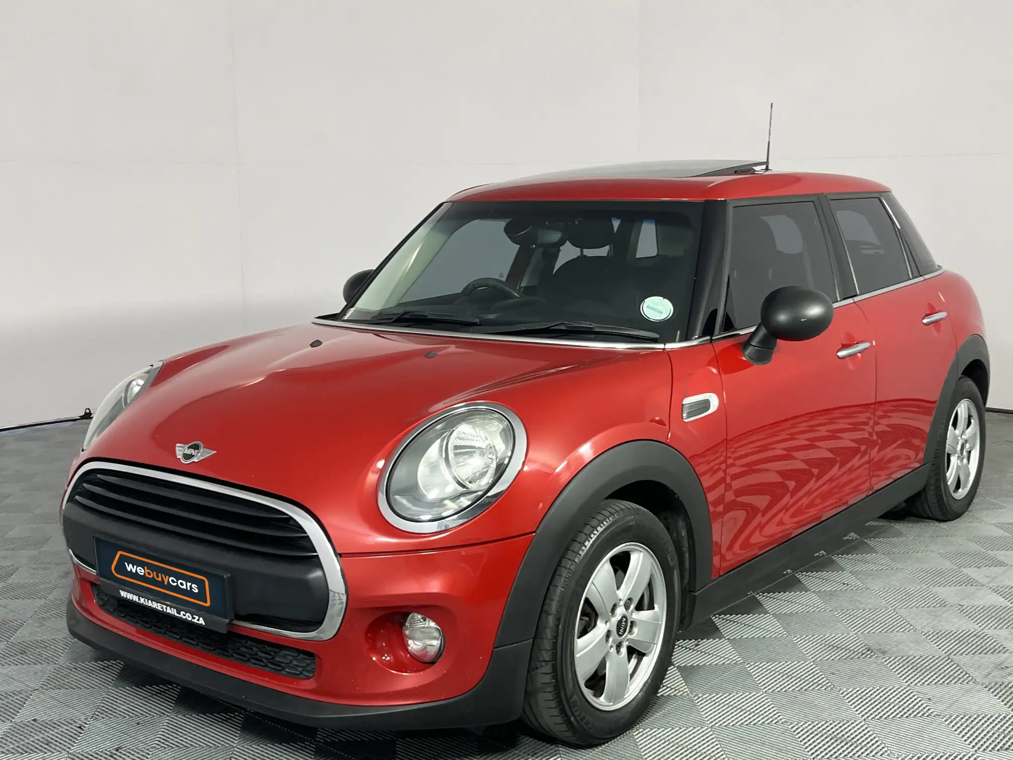 2016 Mini Cooper 5DR