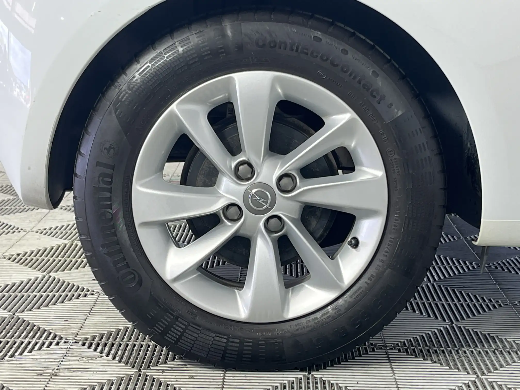 Opel Adam