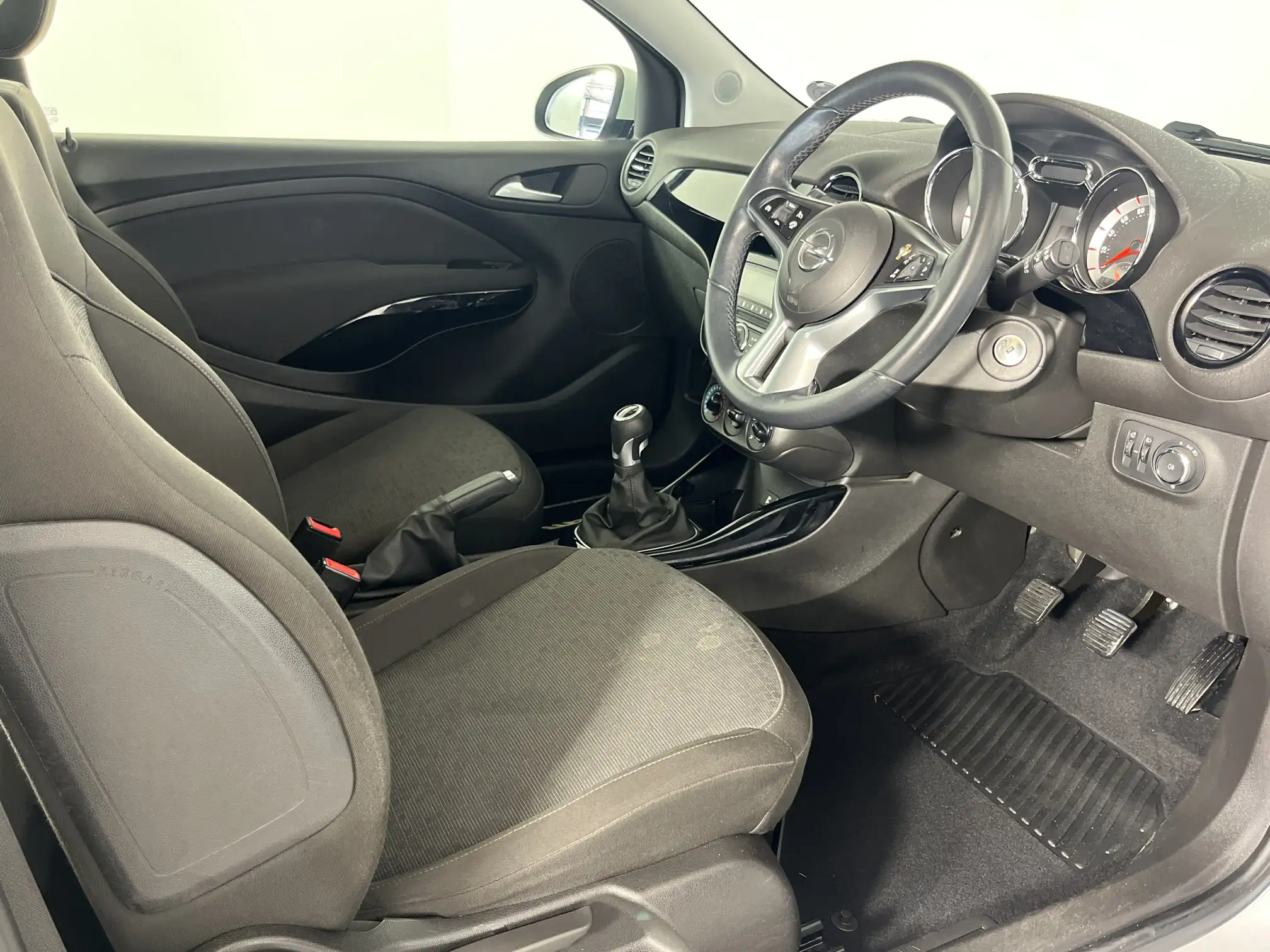 Opel Adam