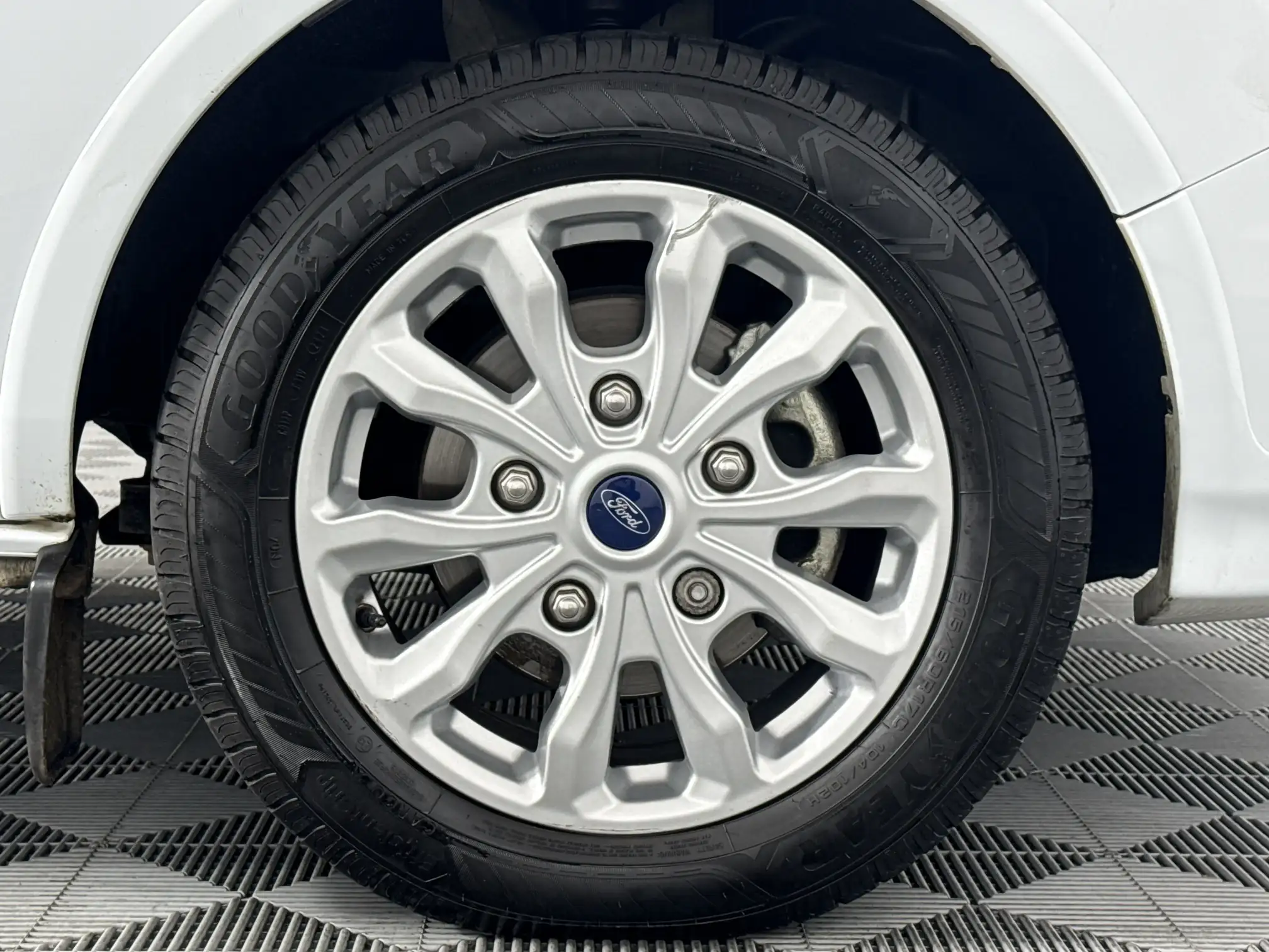 Ford Tourneo