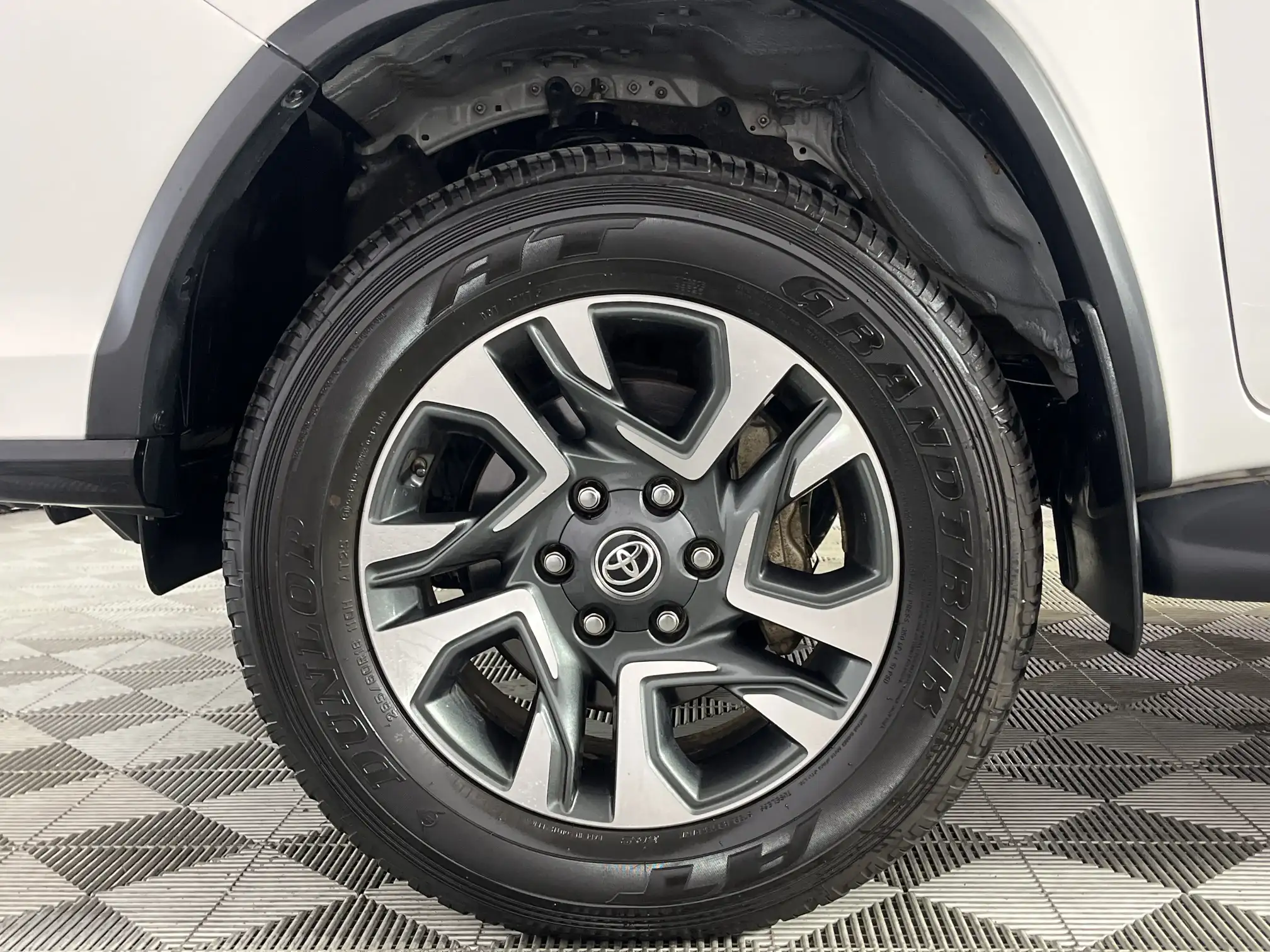 Toyota Fortuner