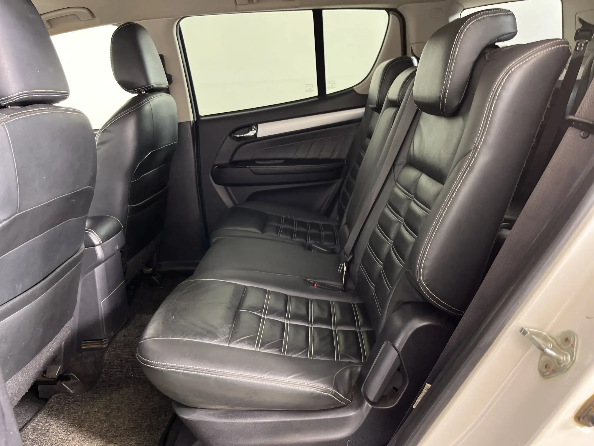 Isuzu MU-X