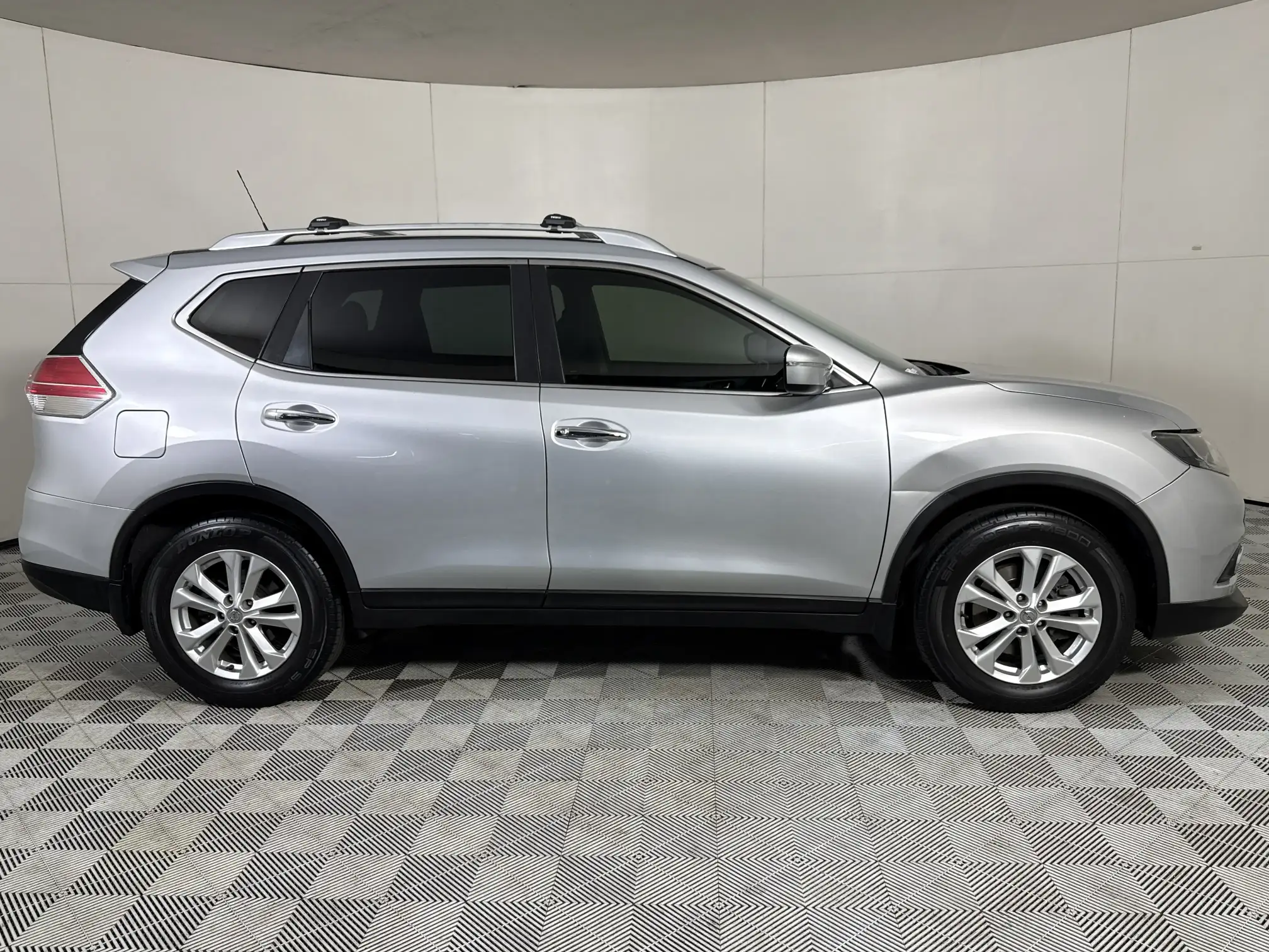 Nissan X Trail