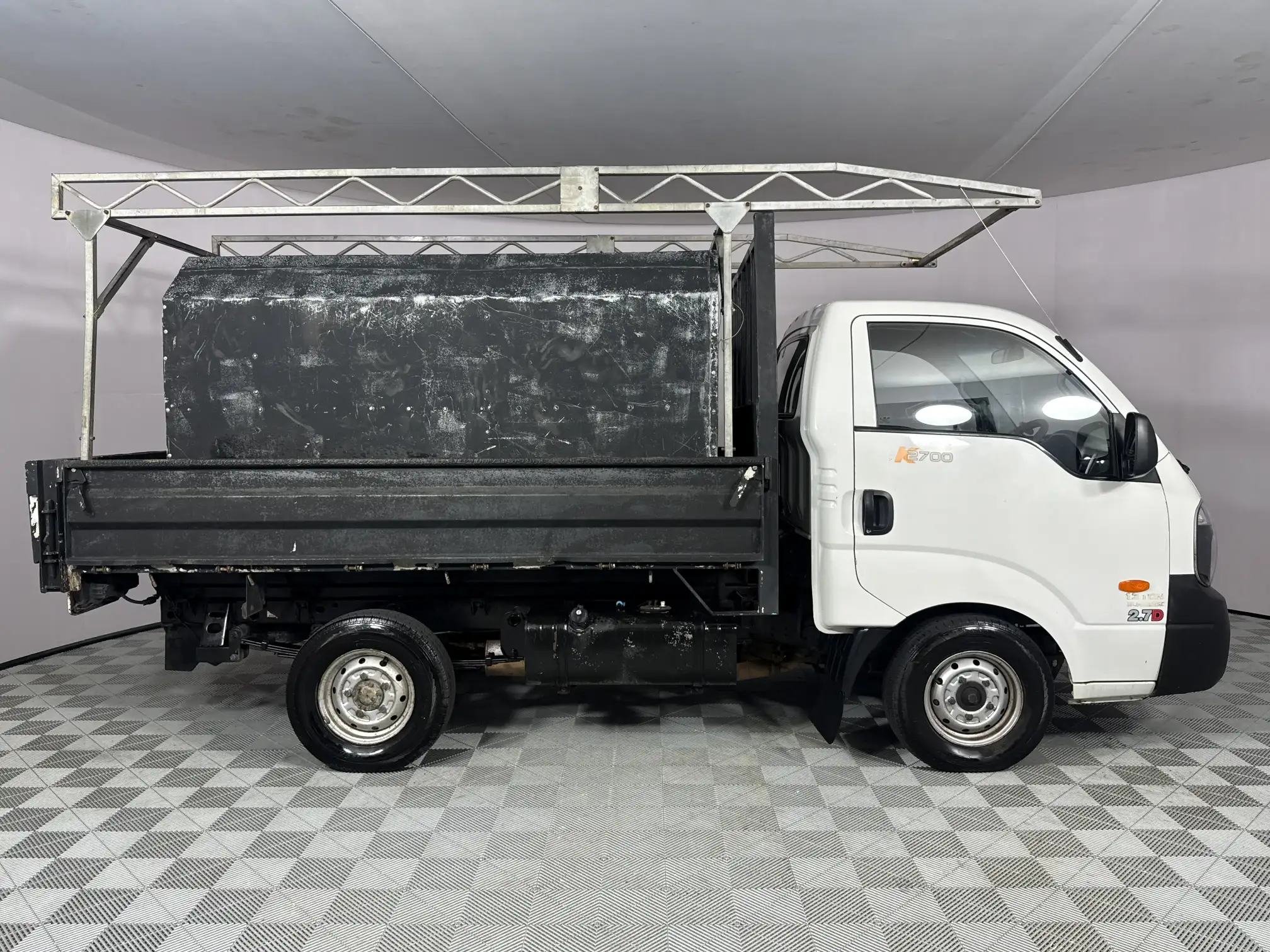 KIA K 2700