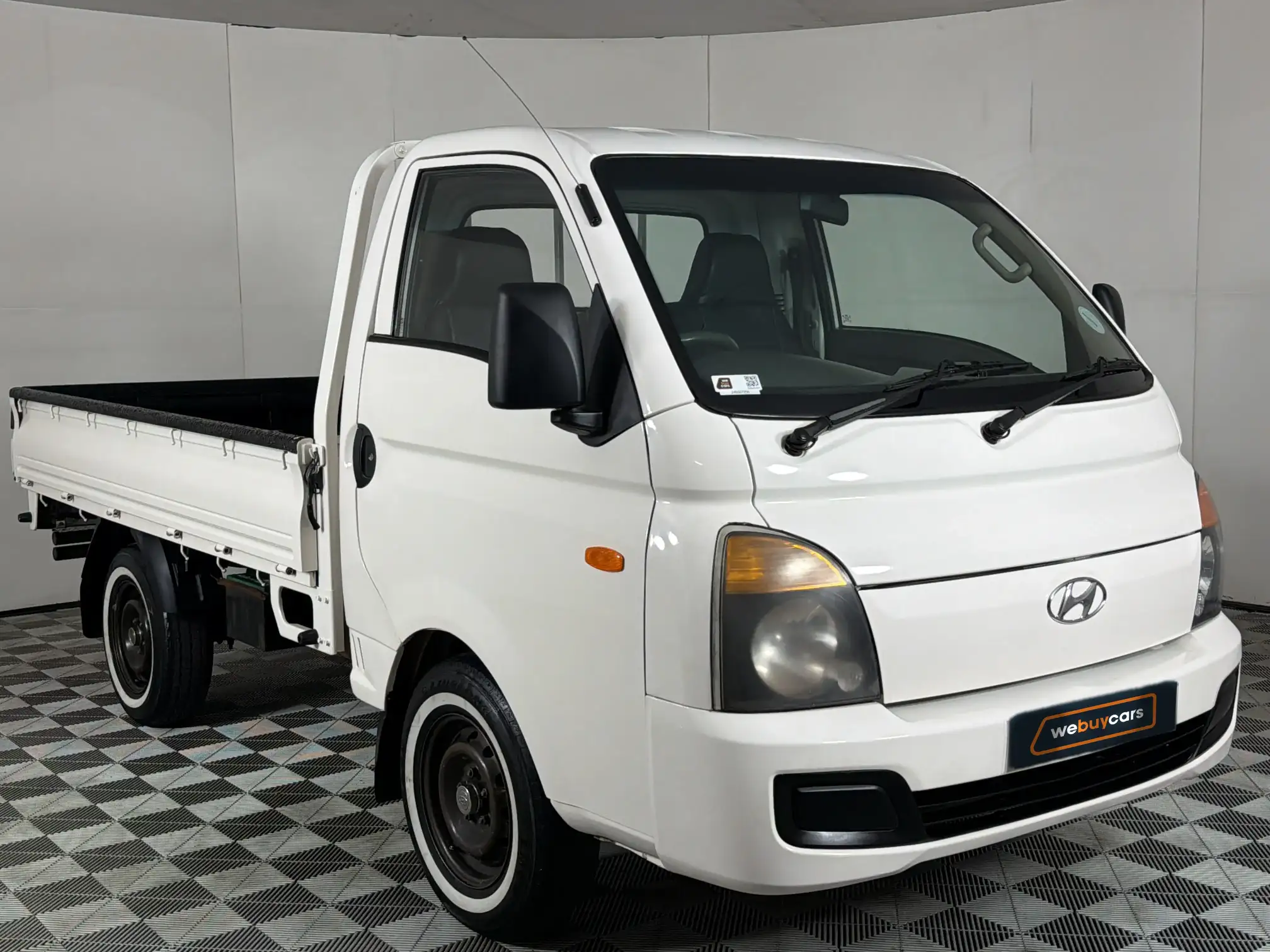 Hyundai H100