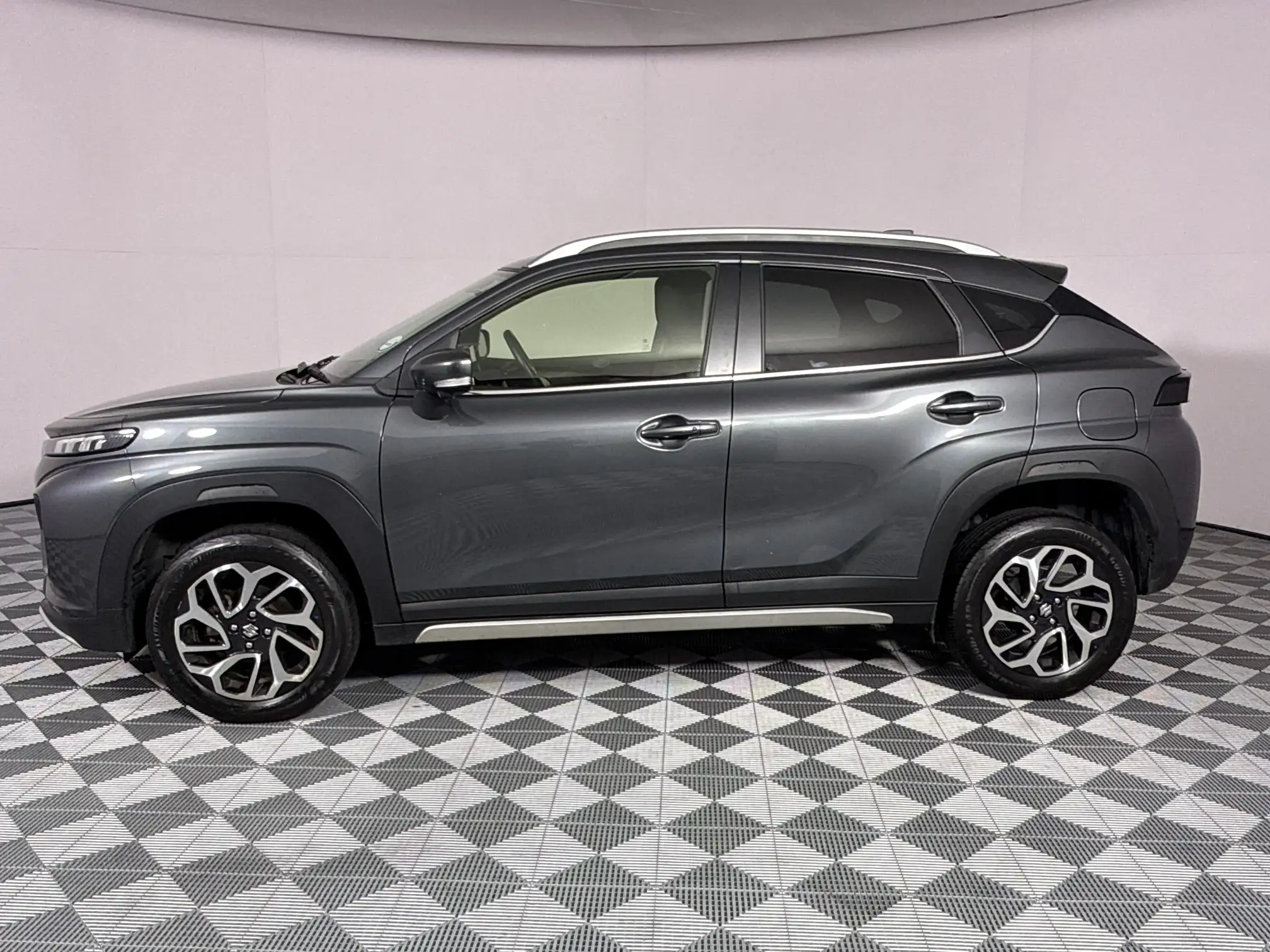 Suzuki Fronx