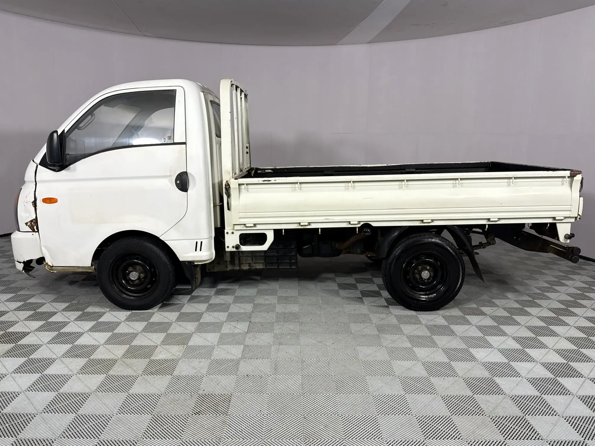 Hyundai H100