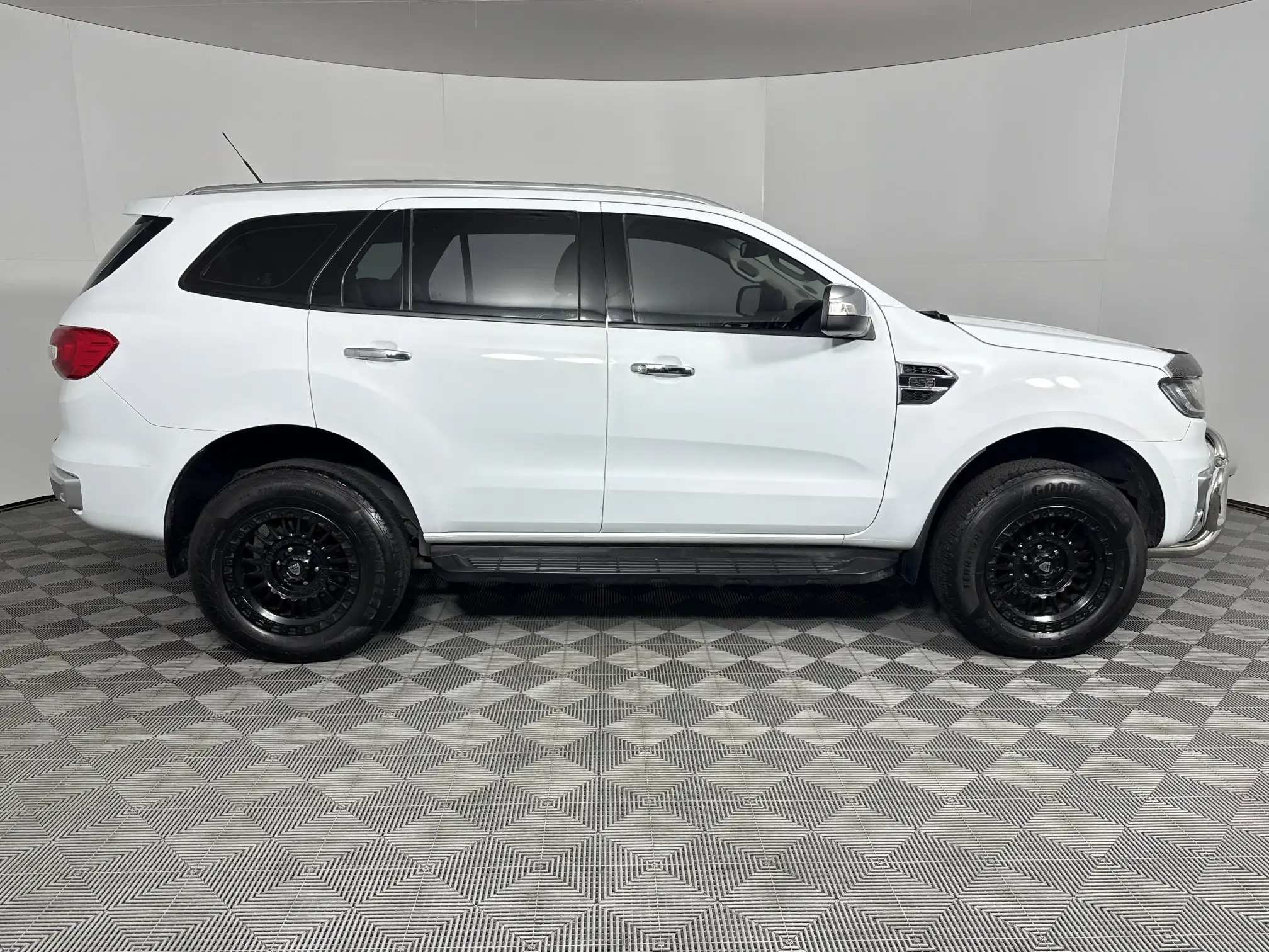 Ford Everest