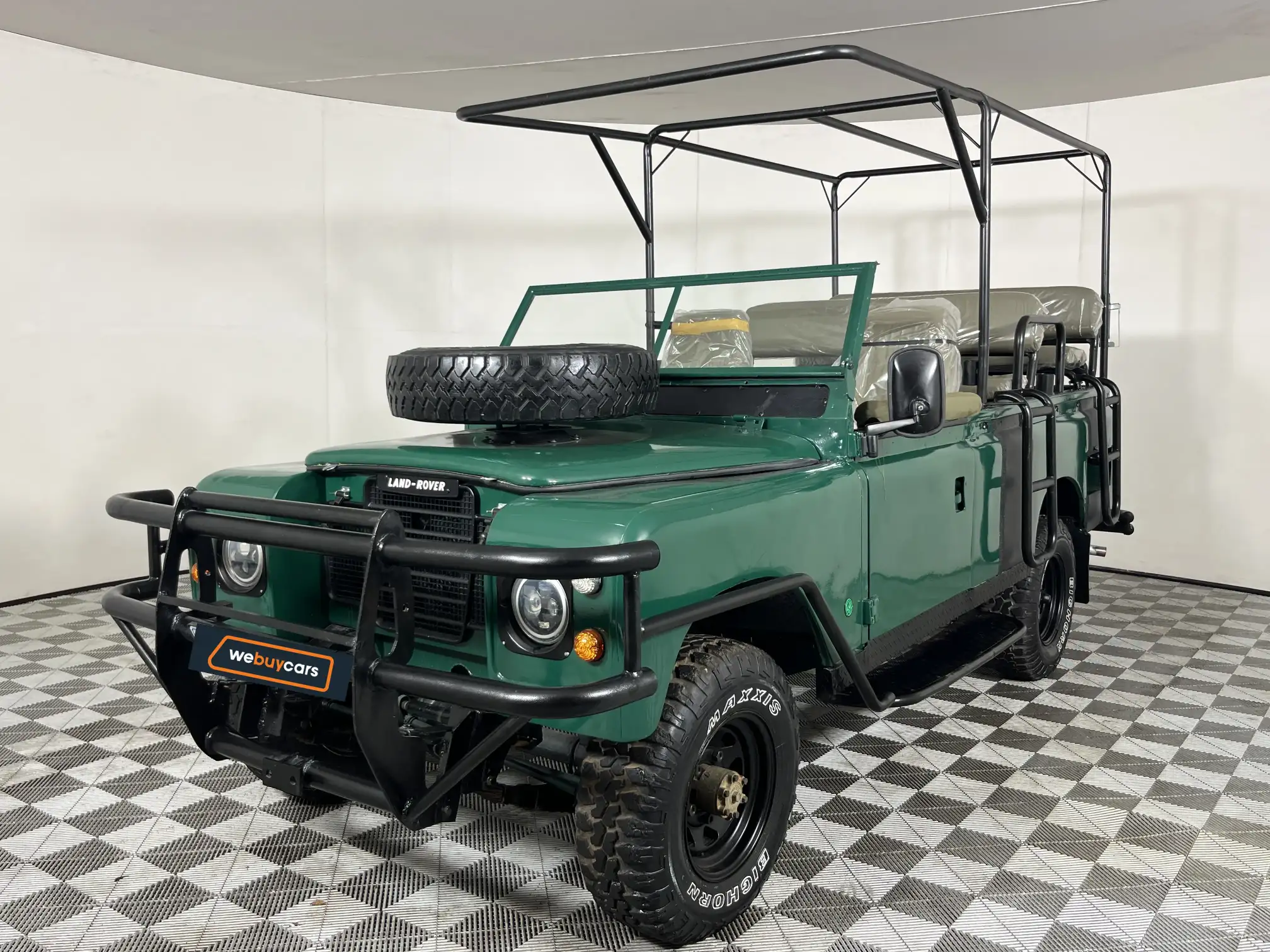 1983 Land Rover Defender 110 V8