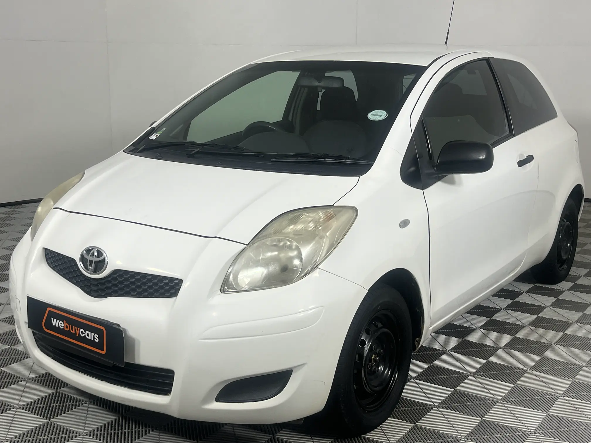2010 Toyota Yaris T1 3-Door A/C