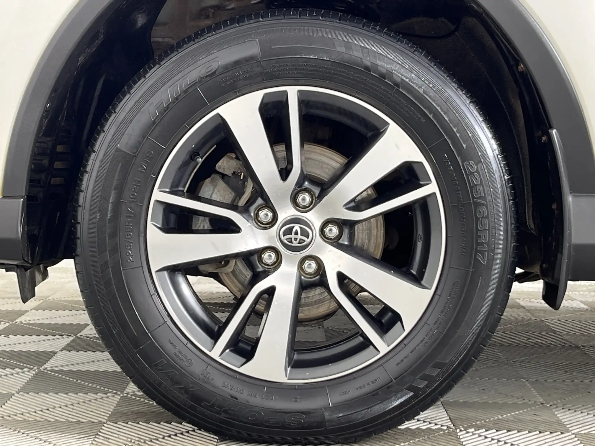 Toyota RAV 4