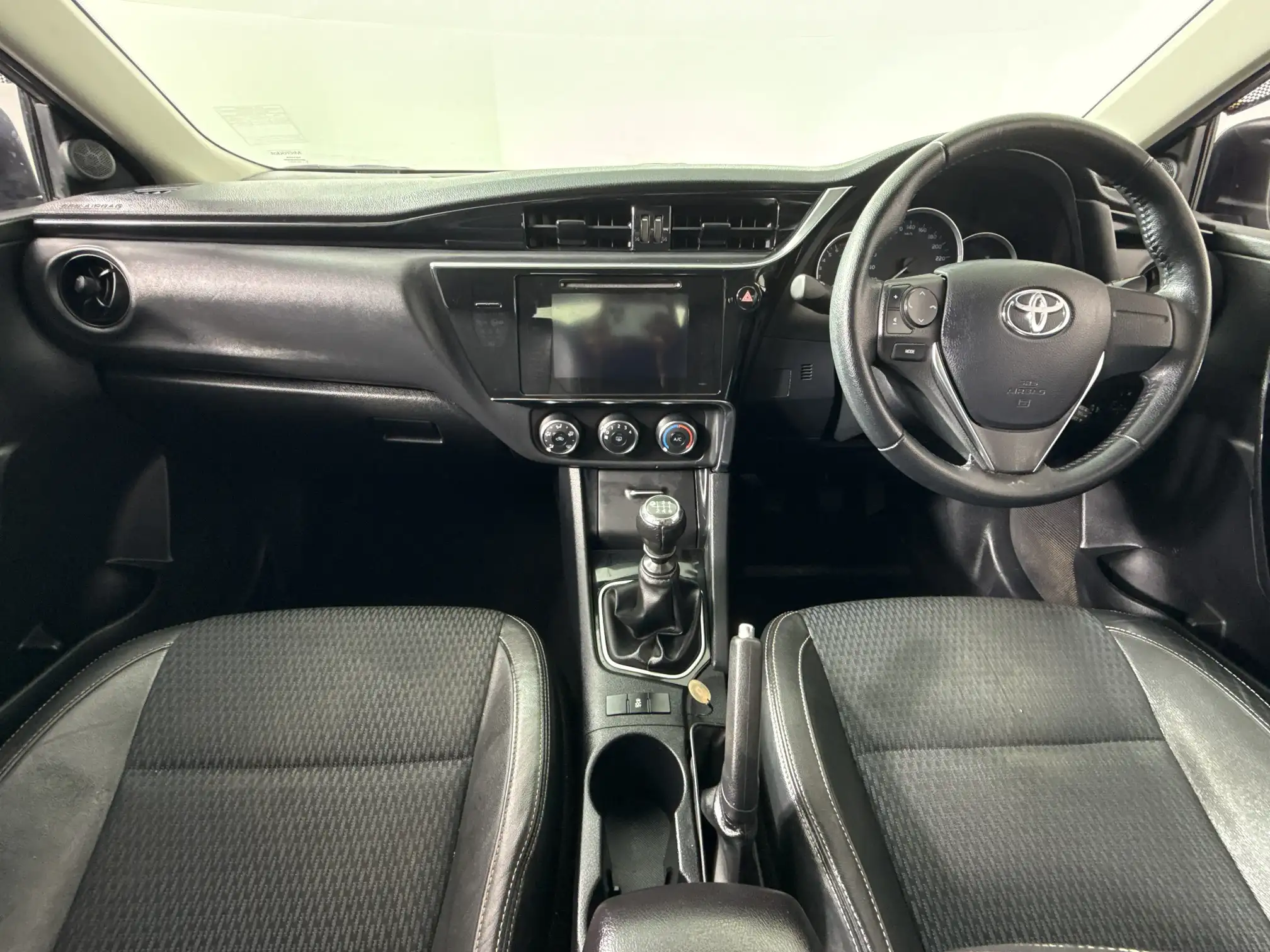 Toyota Corolla Quest