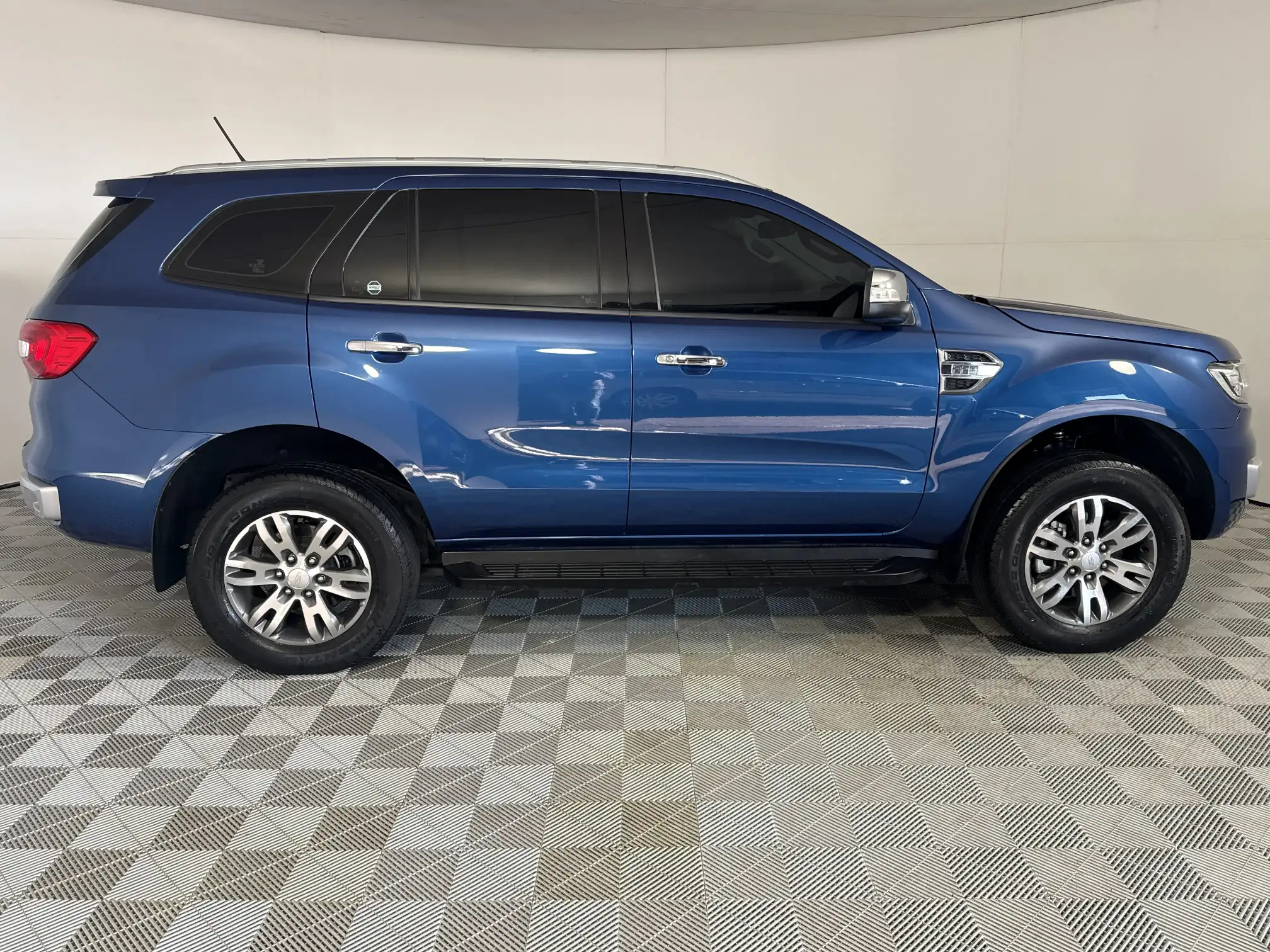 Ford Everest