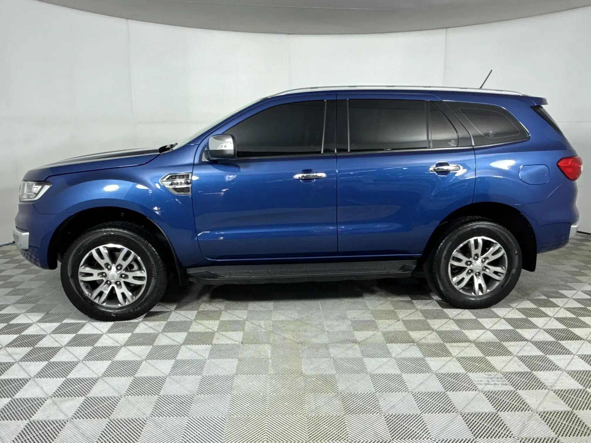 Ford Everest