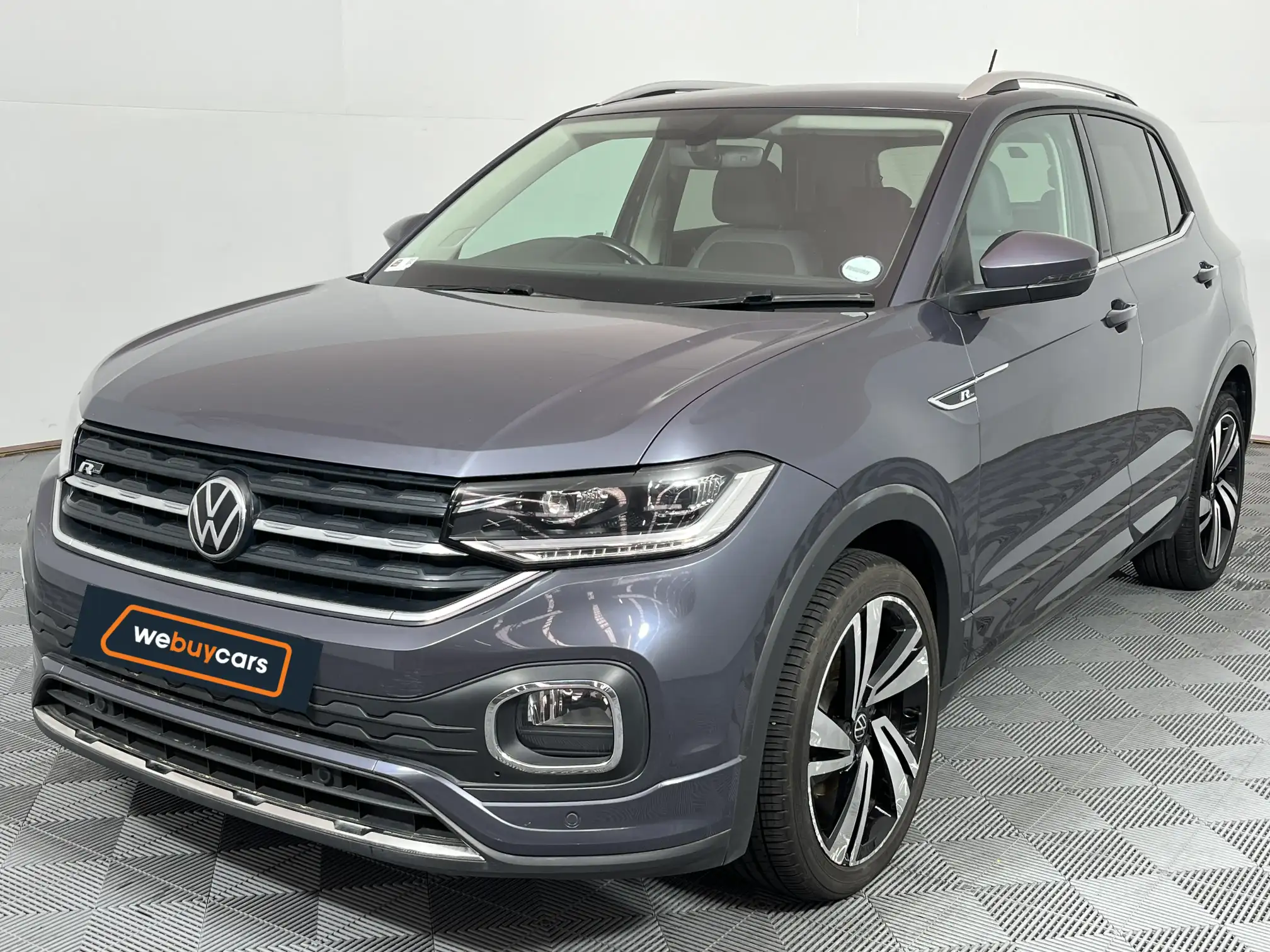 2022 Volkswagen T-Cross 1.5 TSI R-Line DSG at Richmond (WC) for sale R316900
