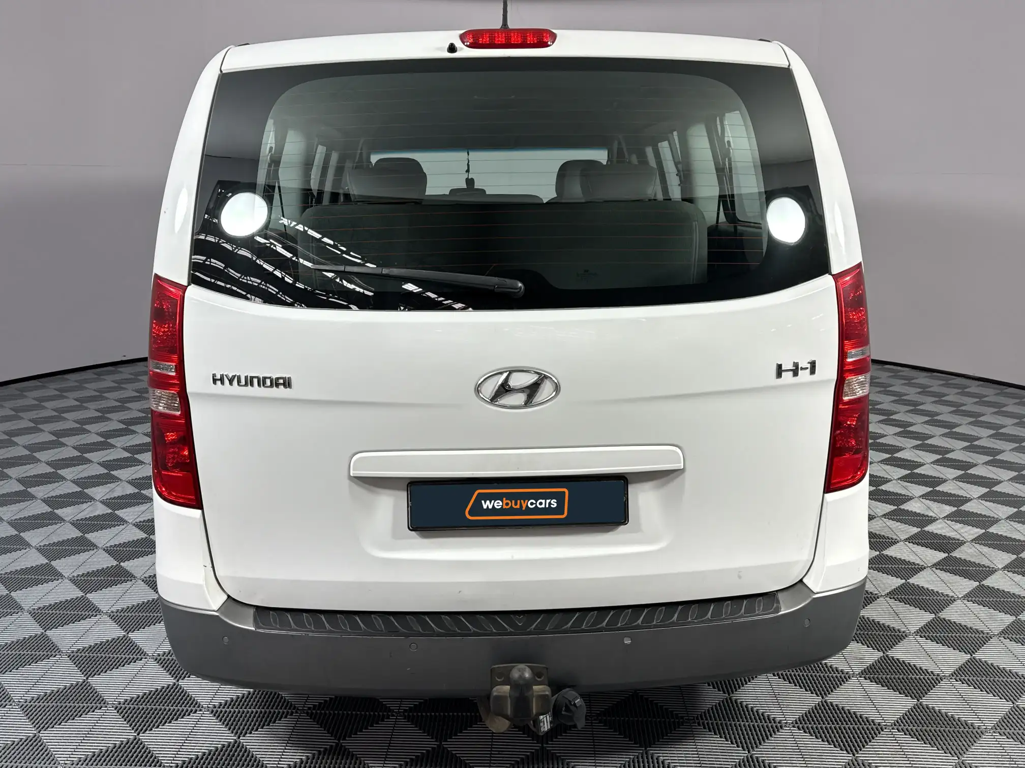 Hyundai H-1