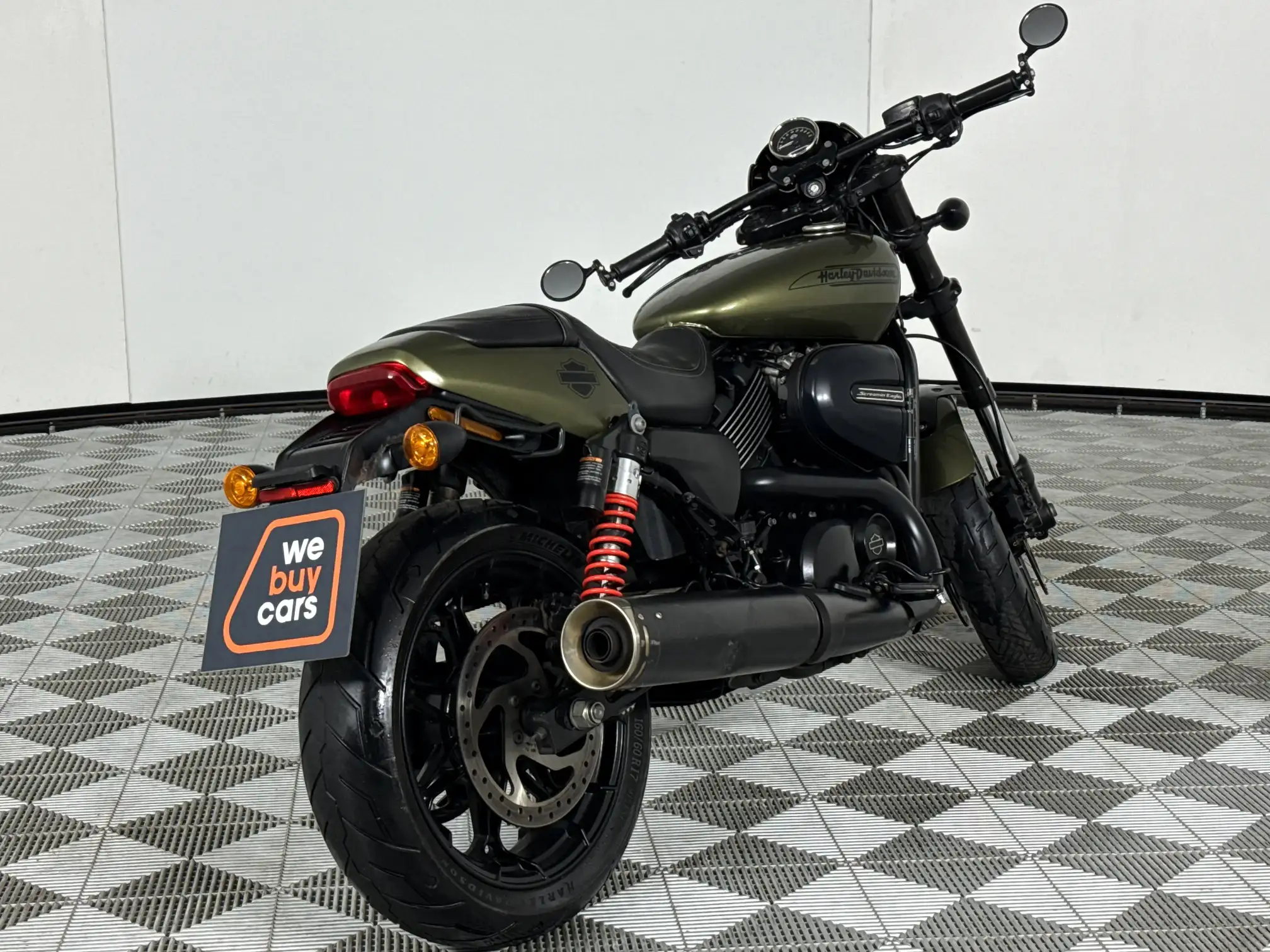 Harley Davidson Street