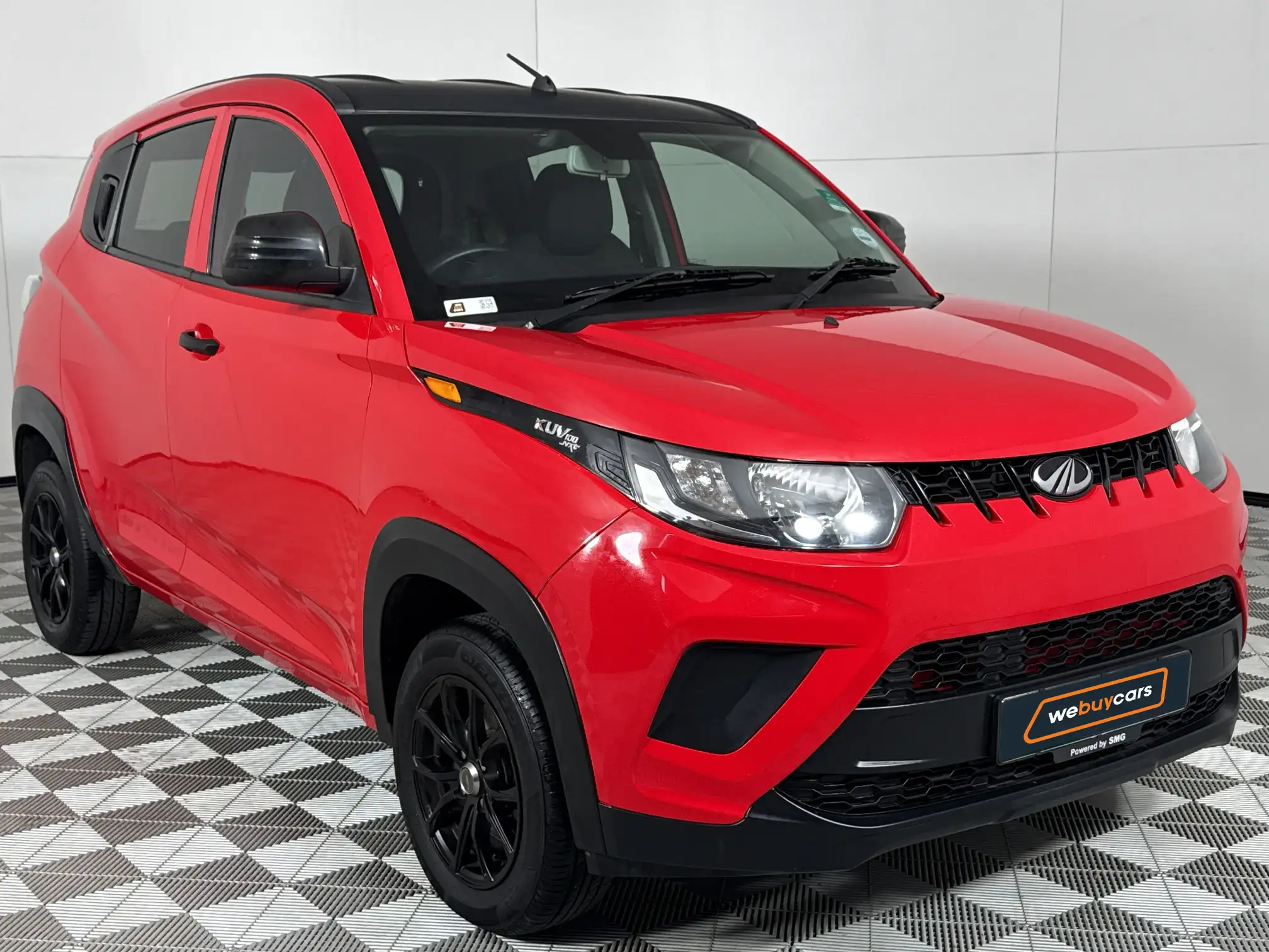 Mahindra KUV 100
