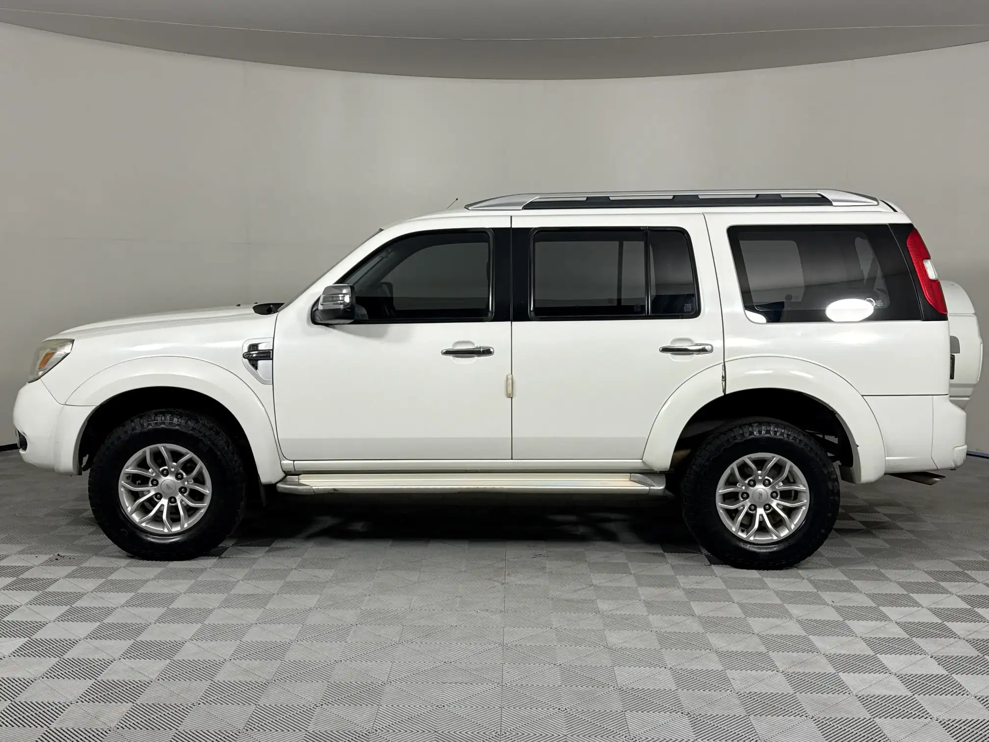 Ford Everest