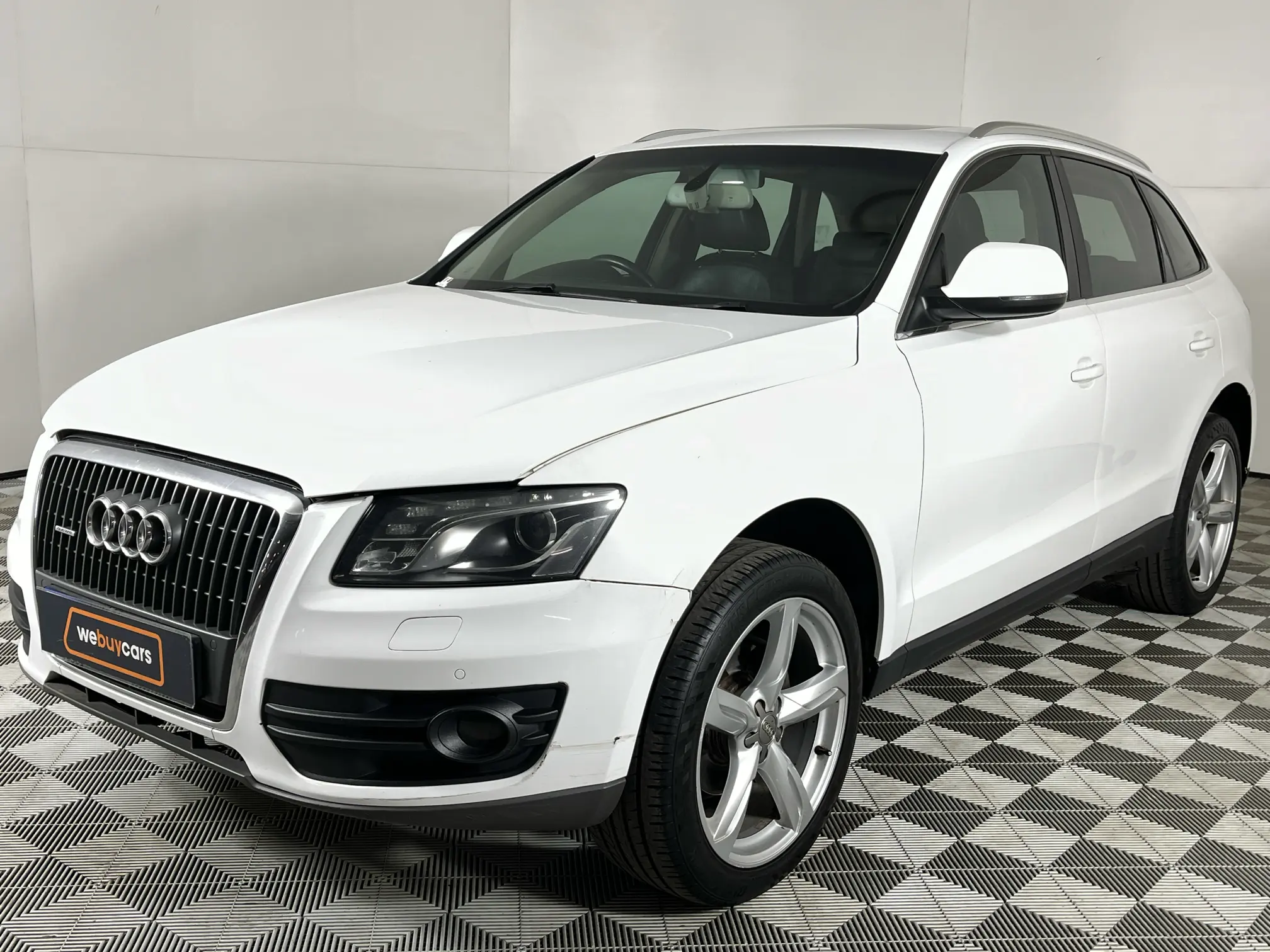 2011 Audi Q5 2.0 T FSI Quattro S Tronic