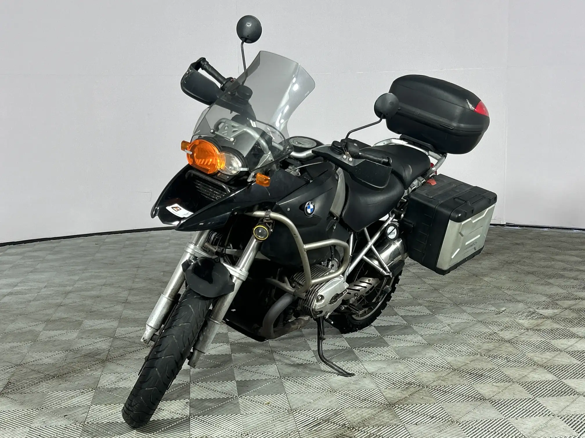 BMW R Series