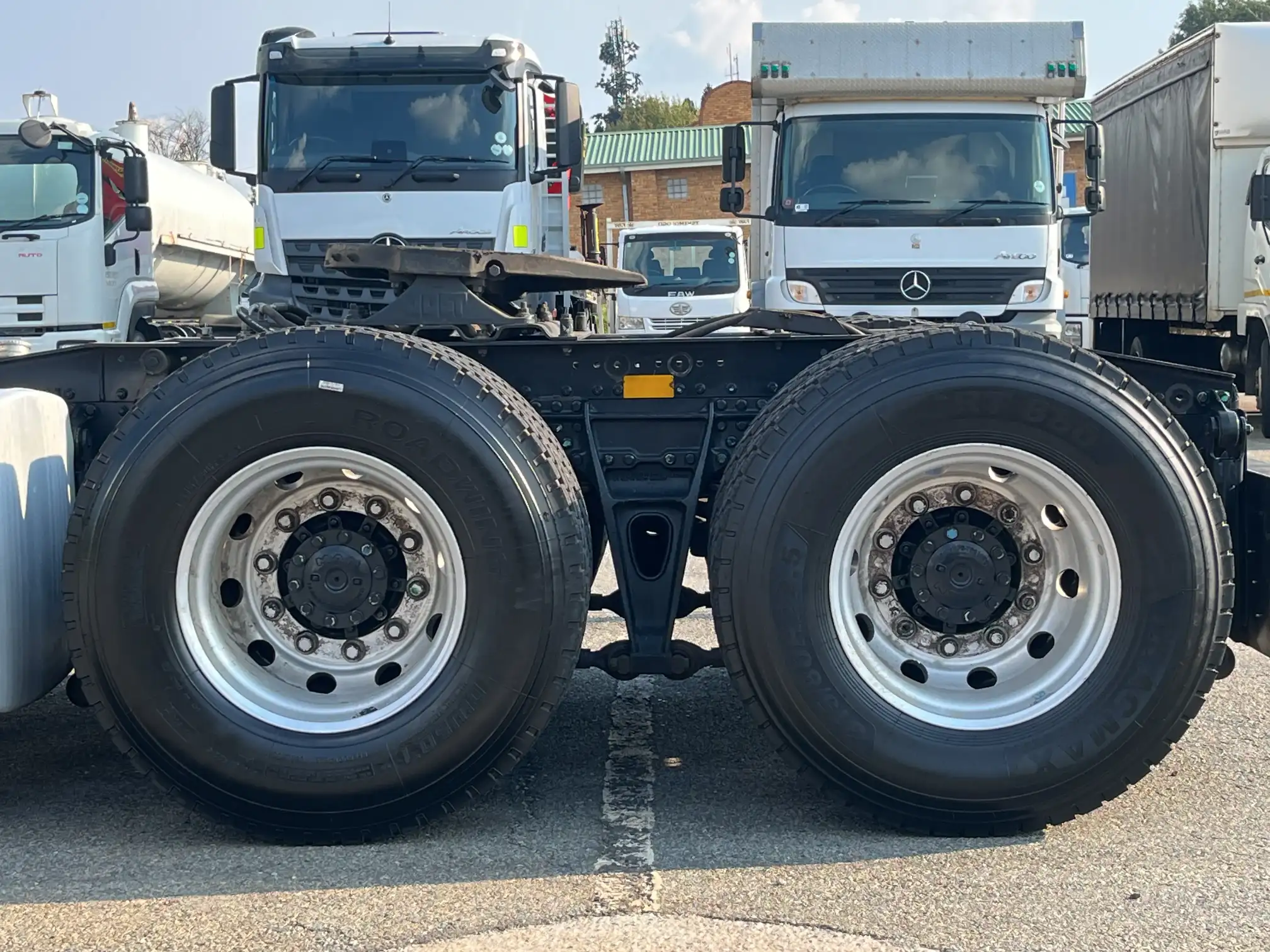 M a n 26 Series TGS