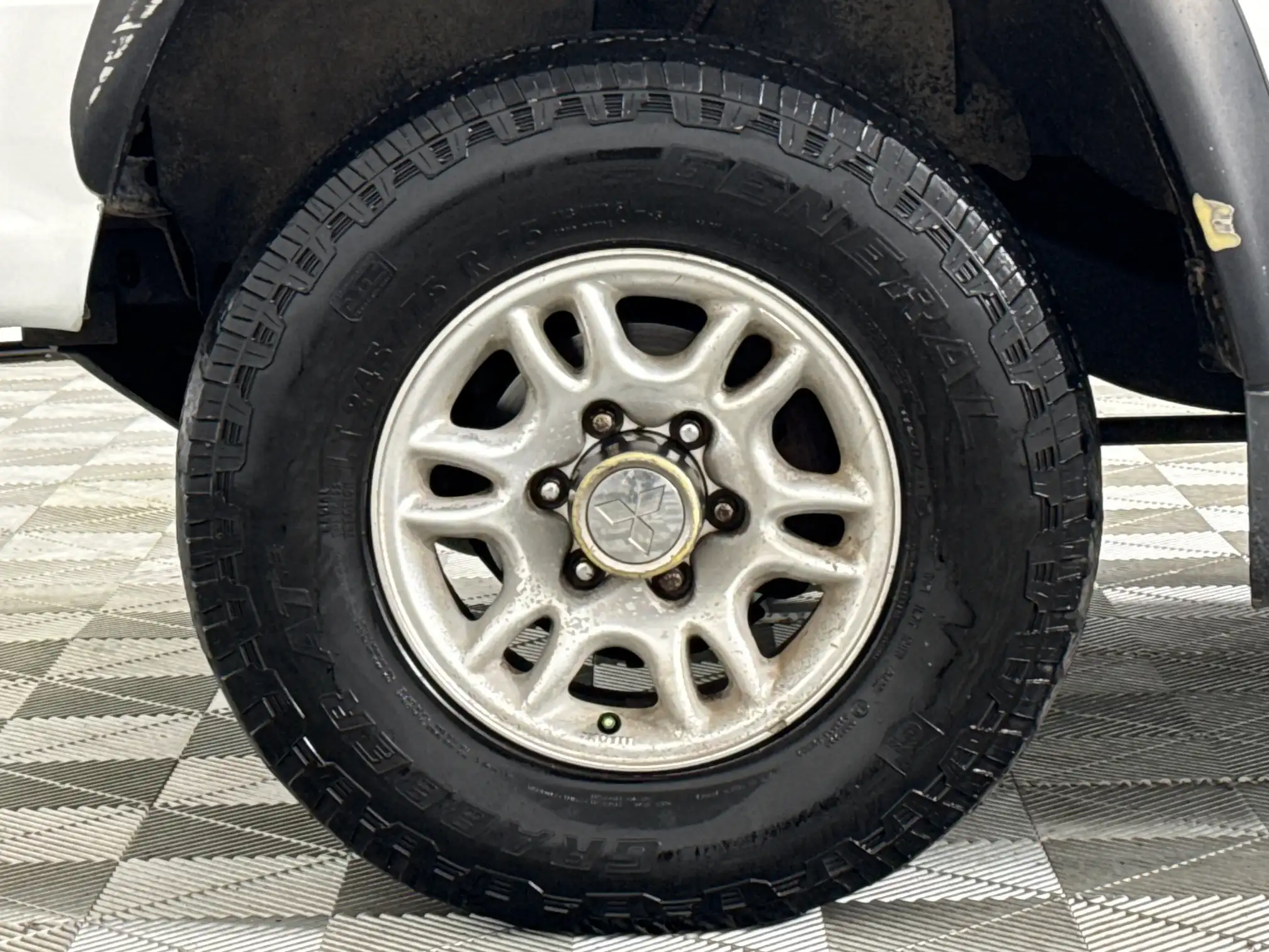 Mitsubishi Colt