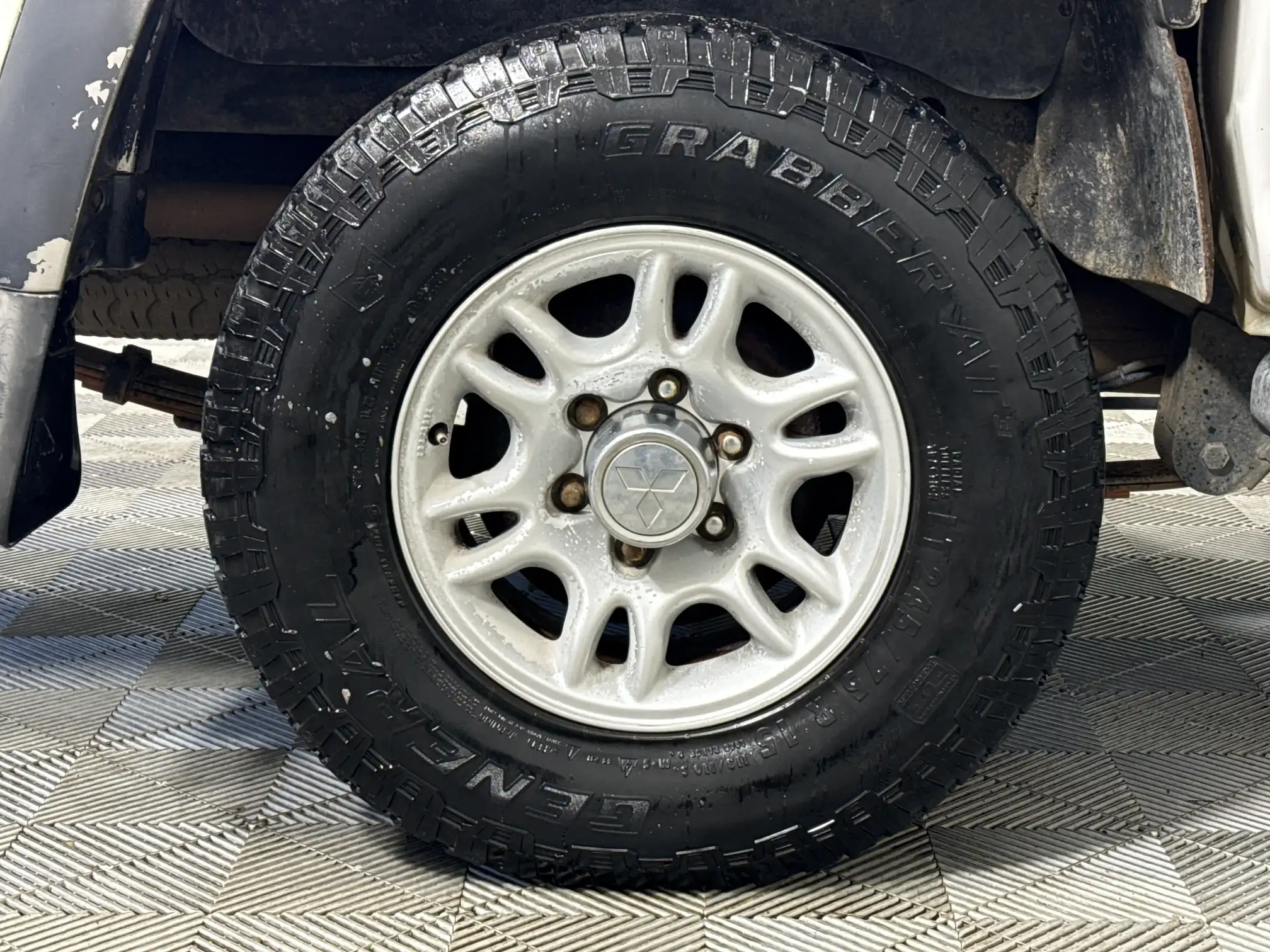 Mitsubishi Colt