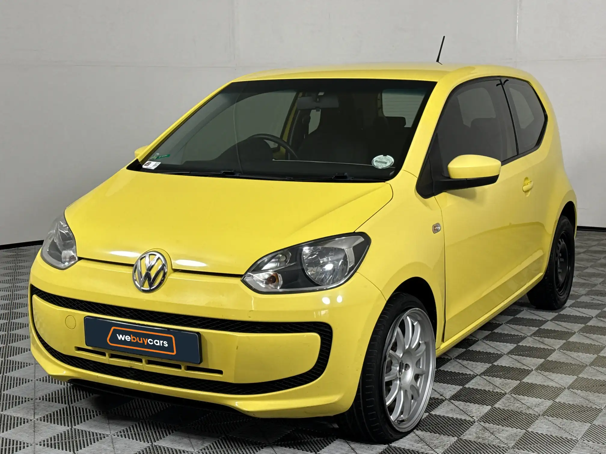 2015 Volkswagen UP
