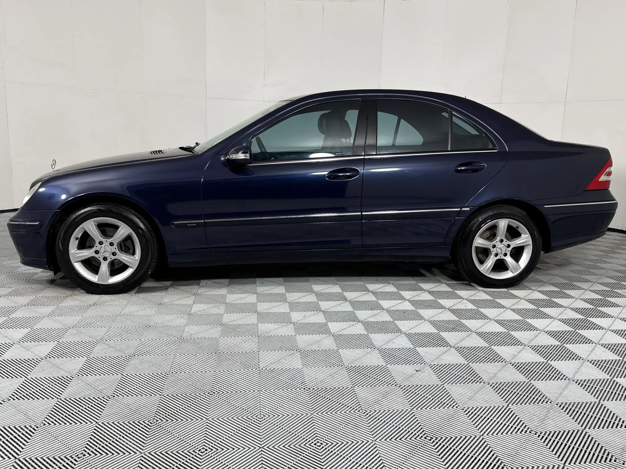 Mercedes-Benz C Class Sedan