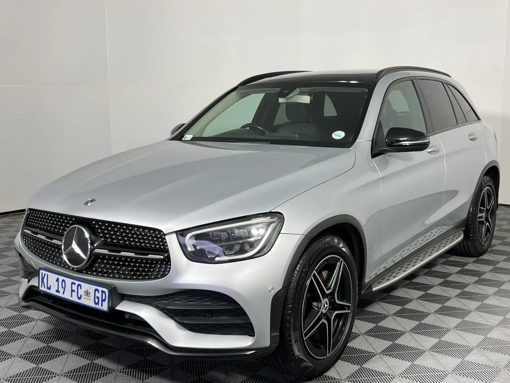 2020 Mercedes-Benz GLC