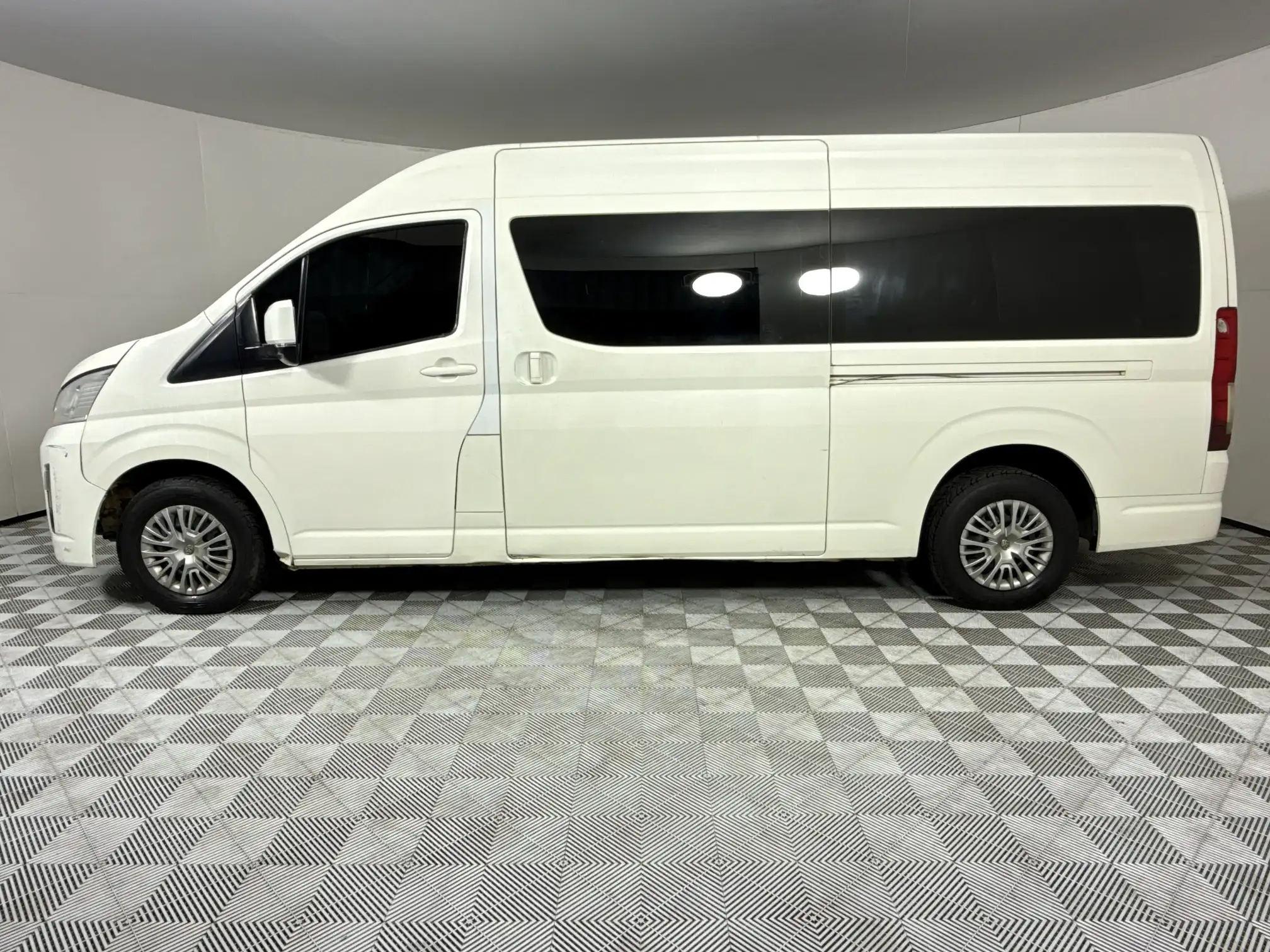 Toyota Quantum
