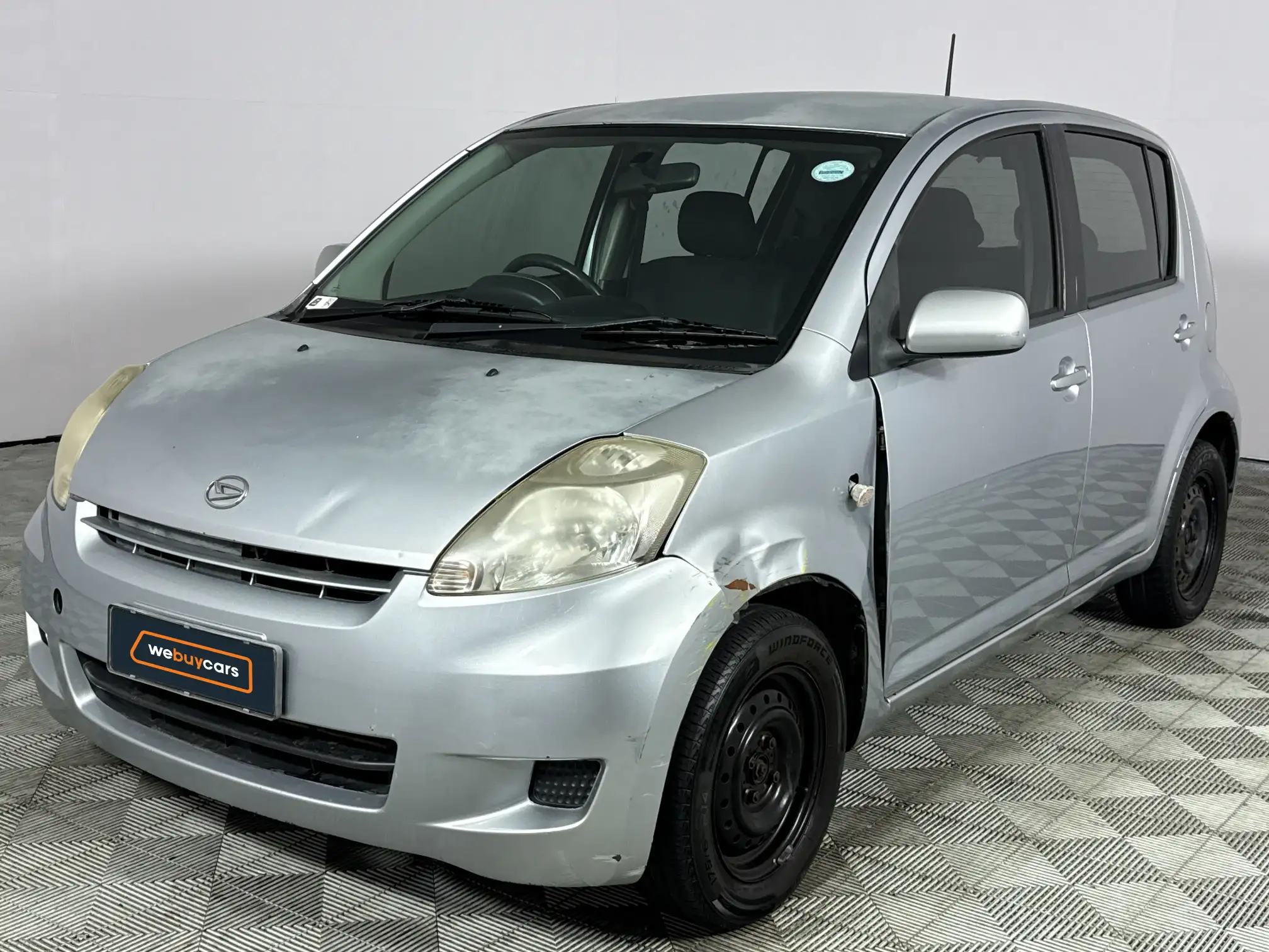 2008 Daihatsu Sirion