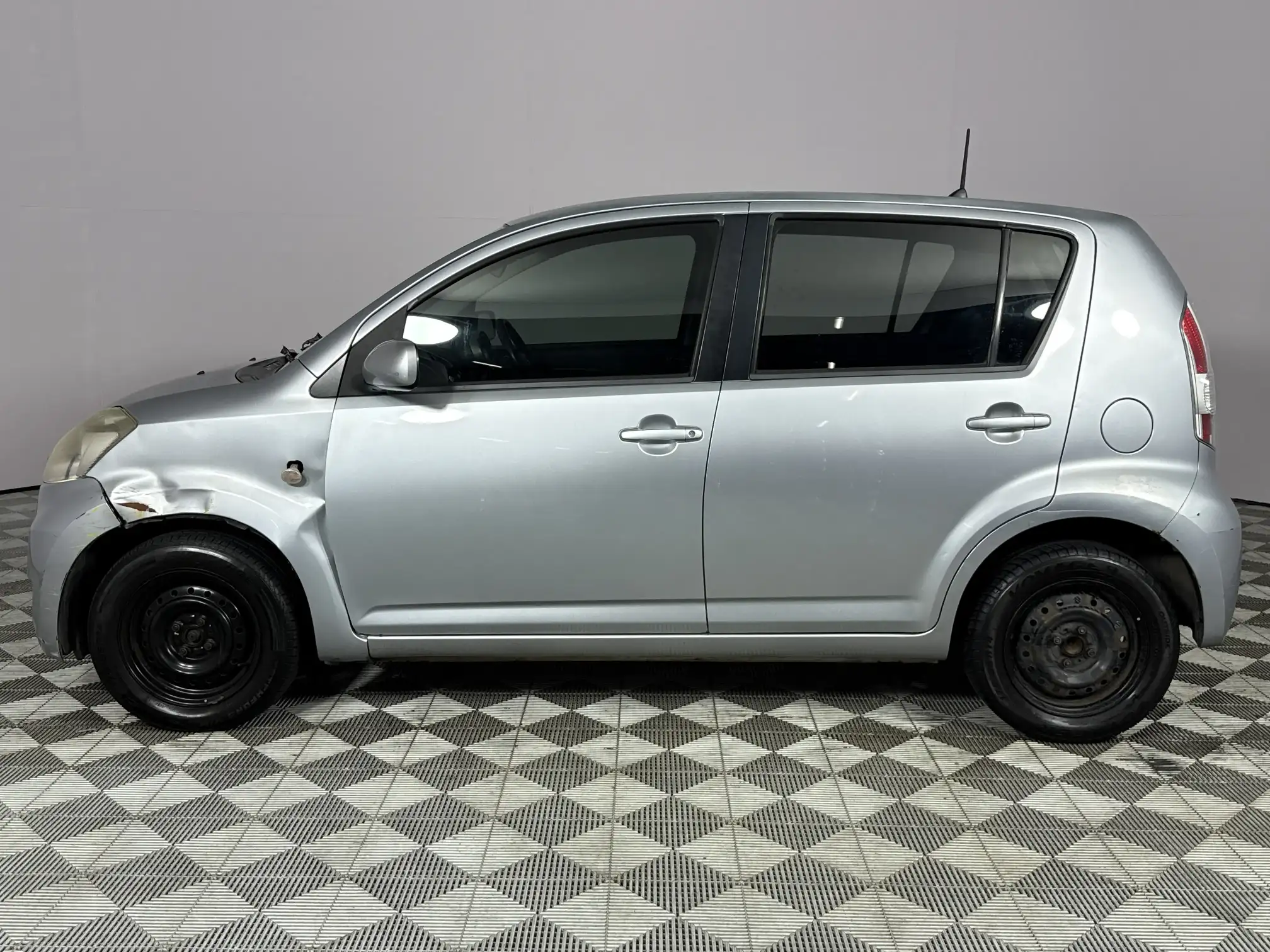 Daihatsu Sirion