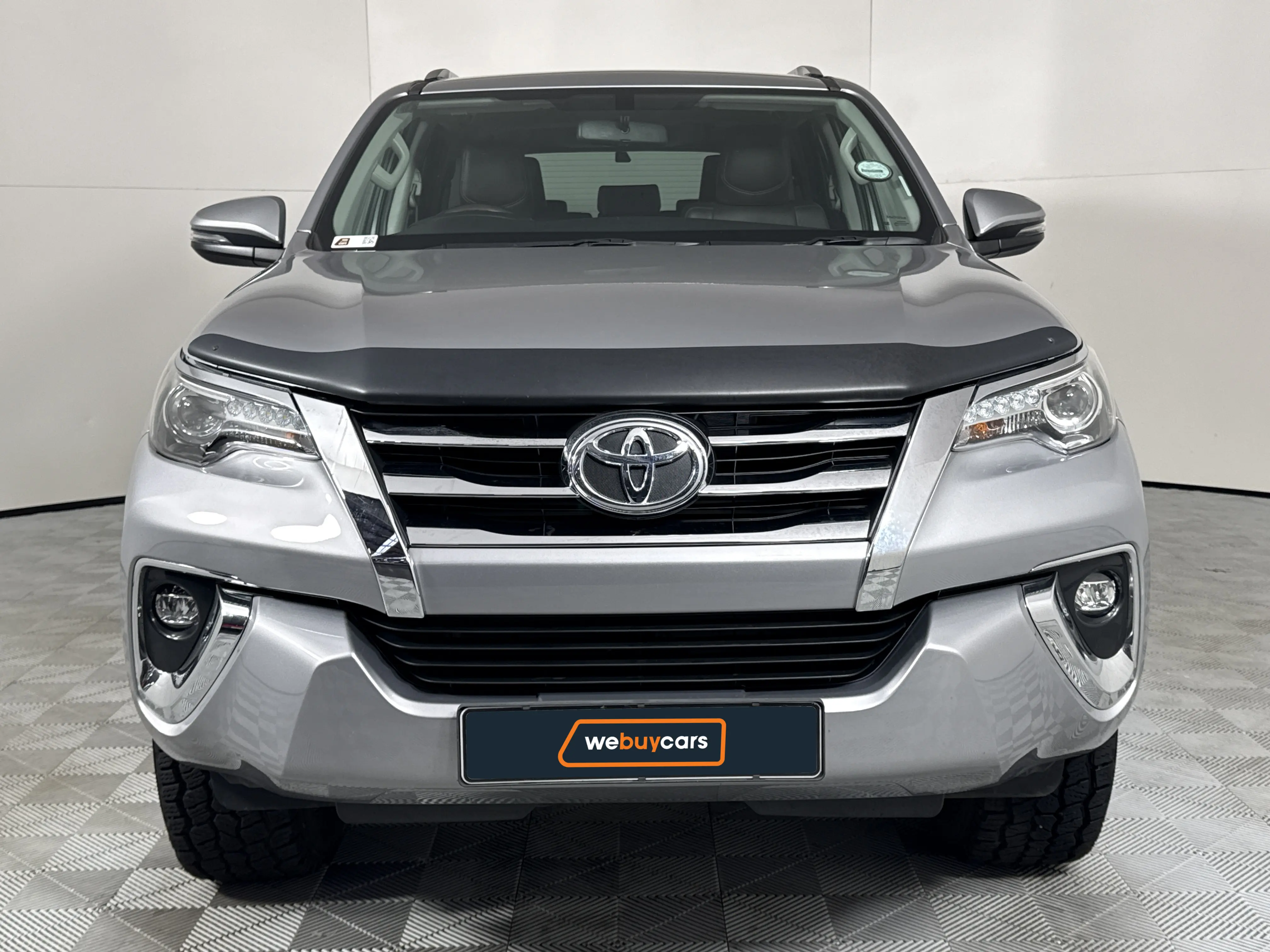 2020 Toyota Fortuner 2.8gd-6 R/B, photo 2
