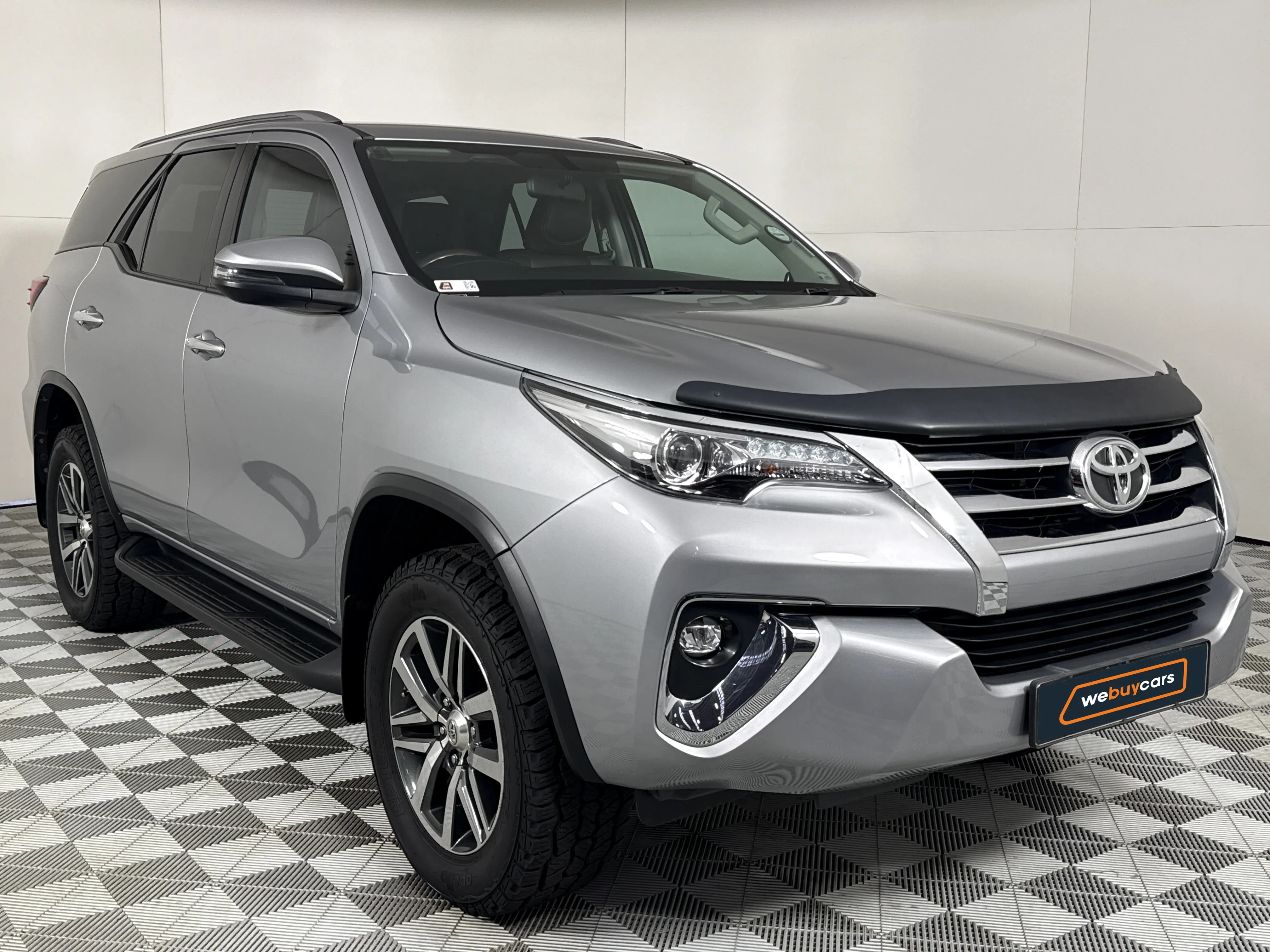 2020 Toyota Fortuner 2.8gd-6 R/B, photo 3