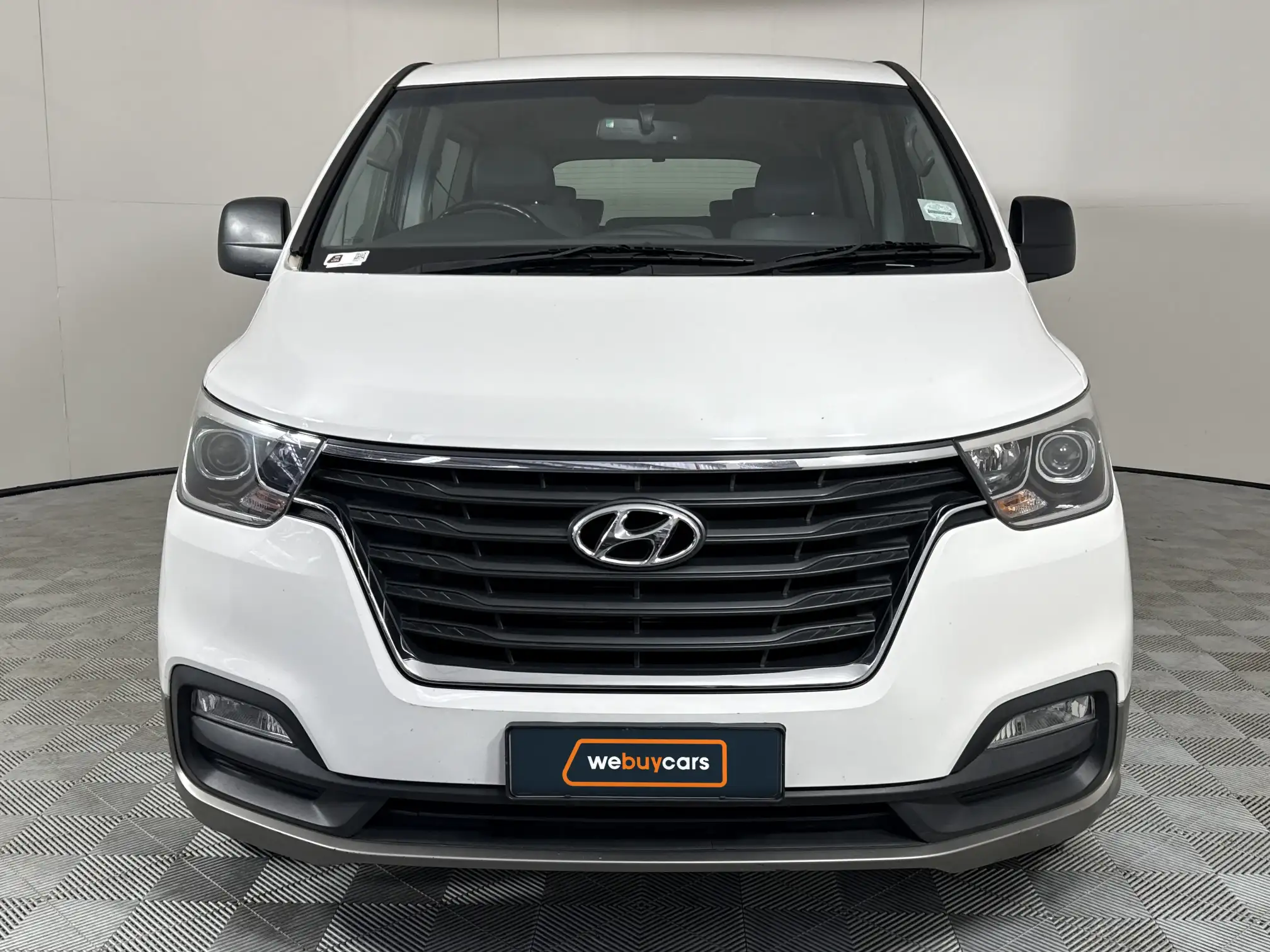 Hyundai H-1