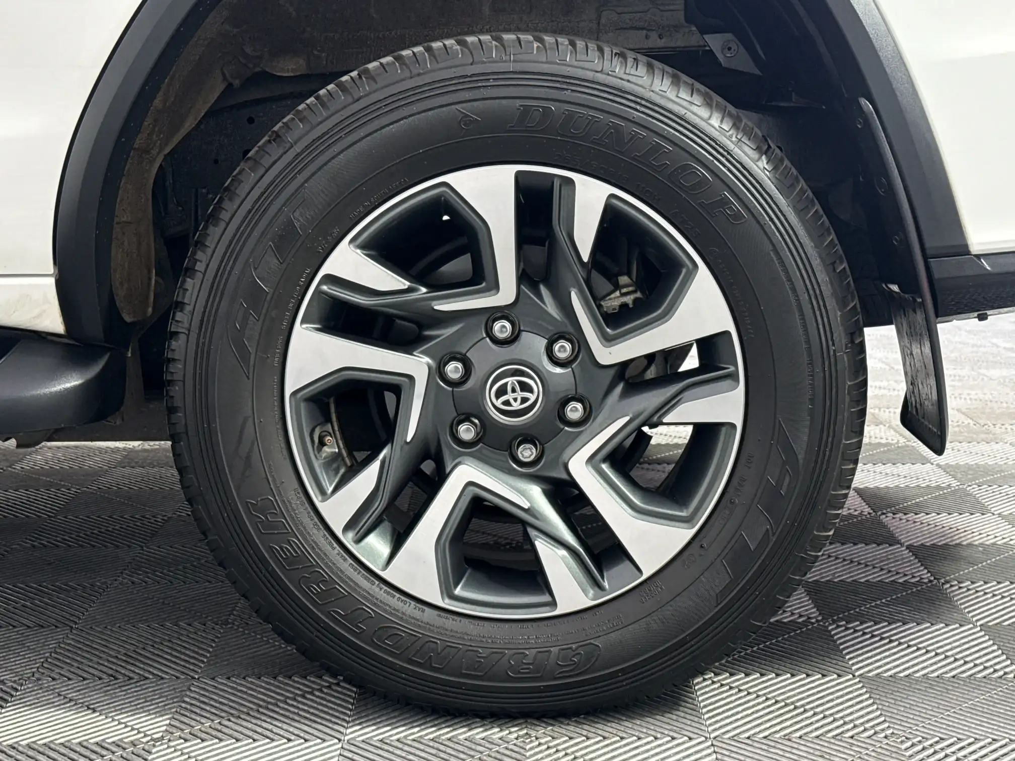 Toyota Fortuner