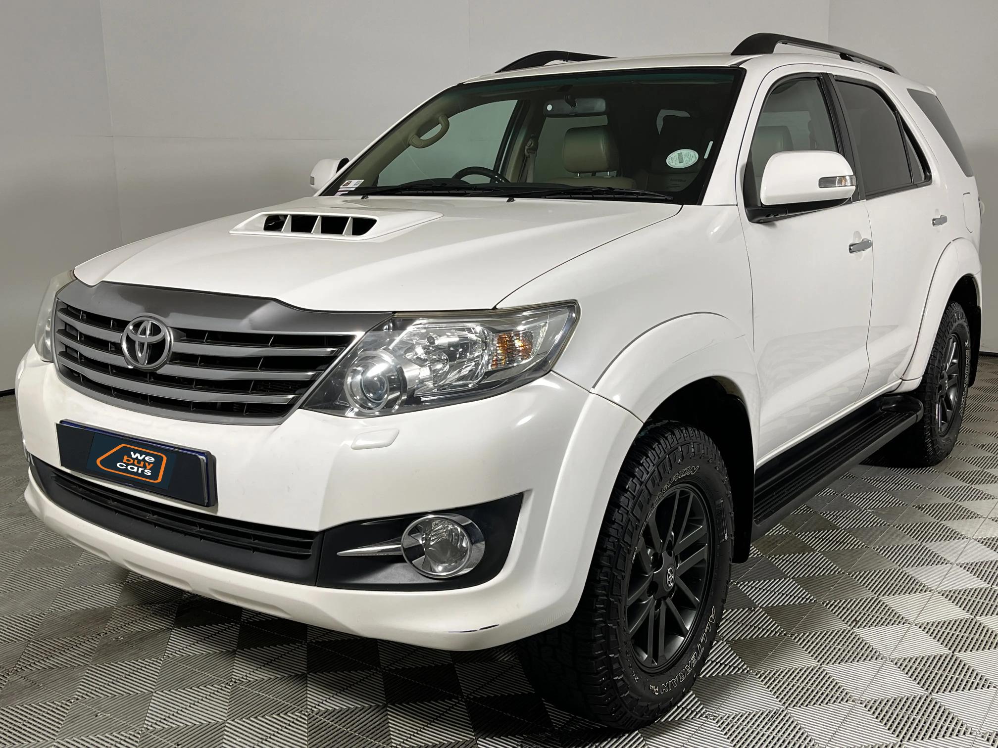 Toyota Fortuner III 3.0 D-4D Raised Body Auto