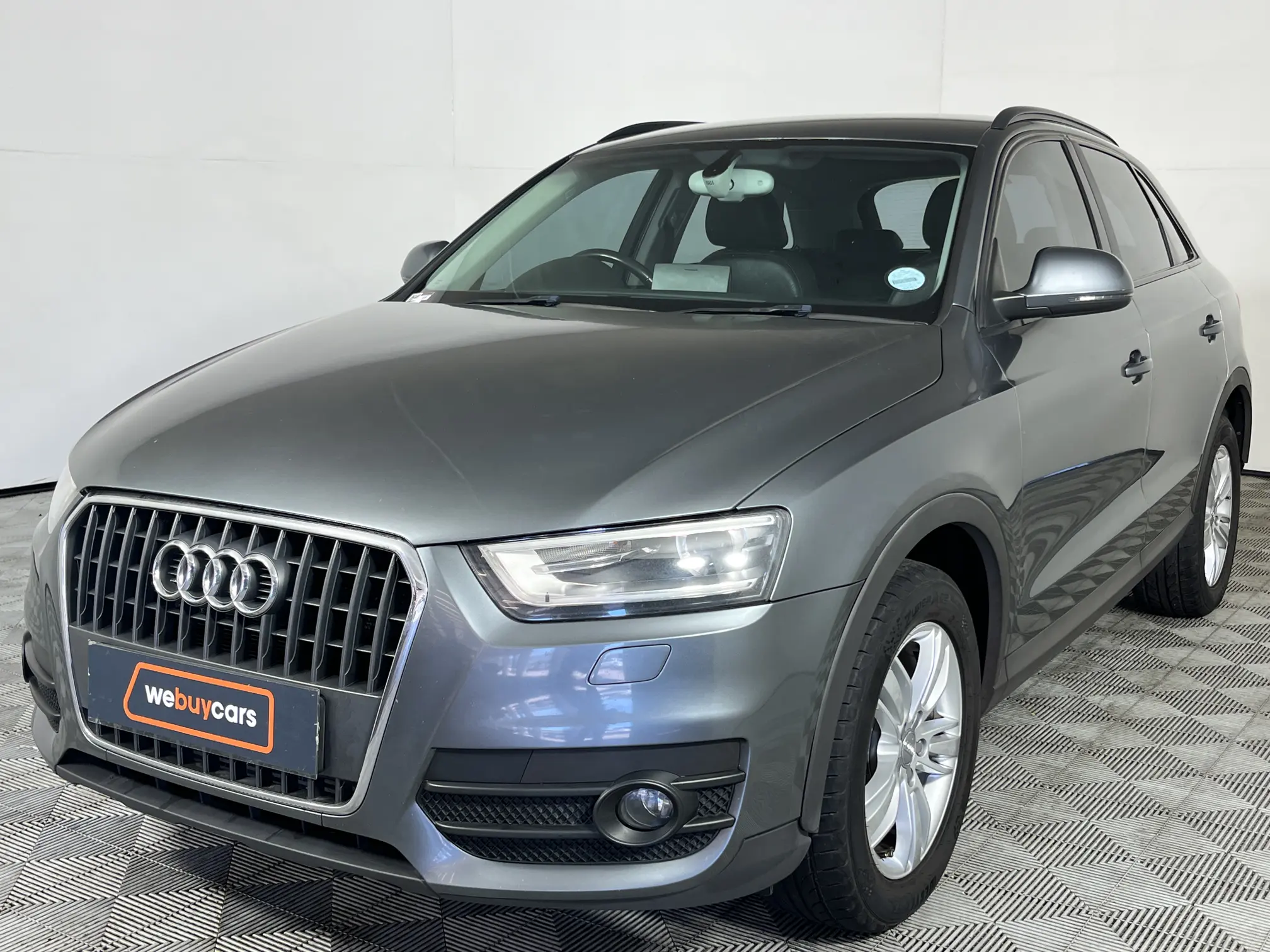 2012 Audi Q3 2.0 TDI (103 KW)