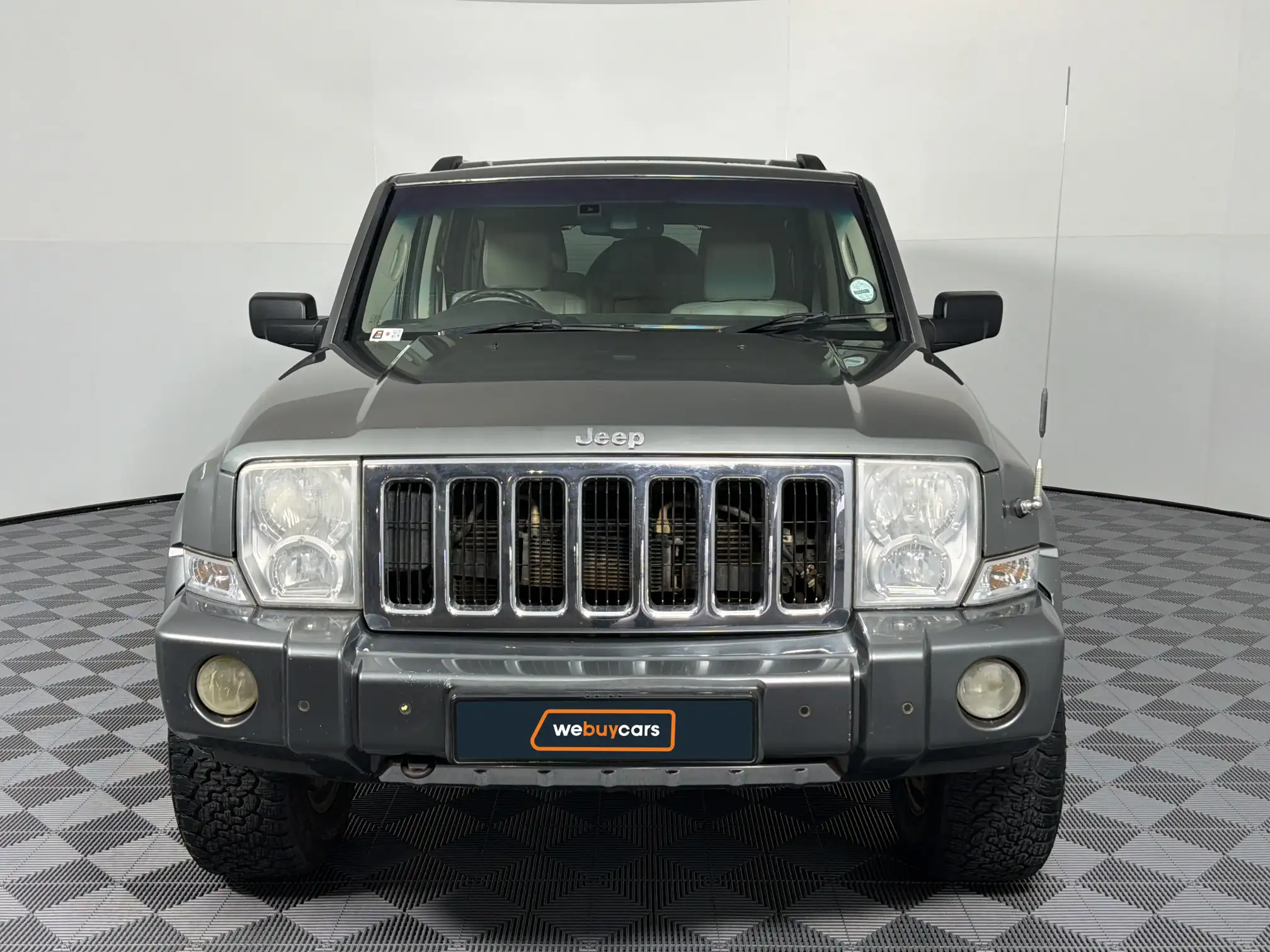 Jeep Commander