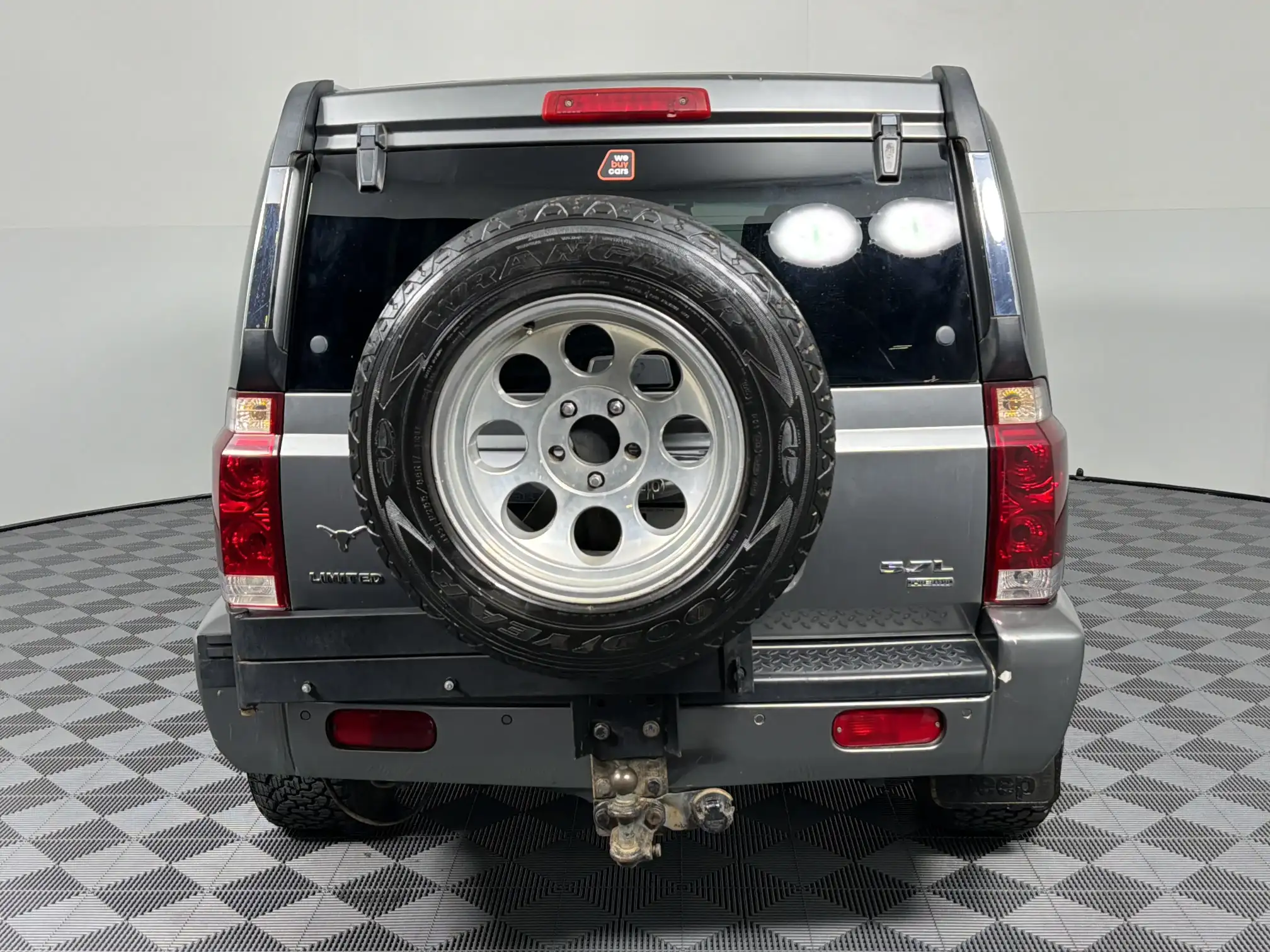 Jeep Commander