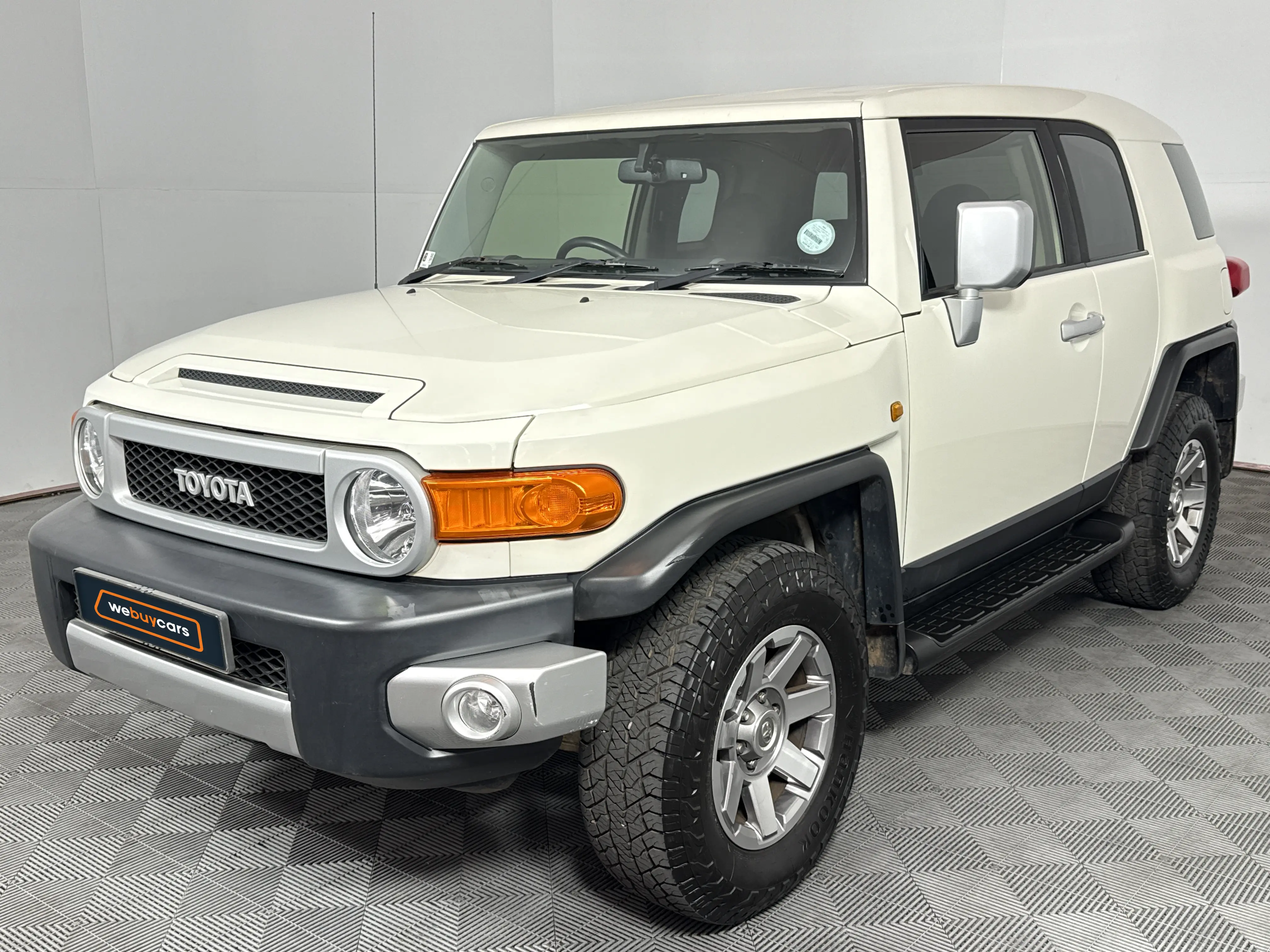 2022 Toyota Land Cruiser FJ Cruiser 4.0 V6