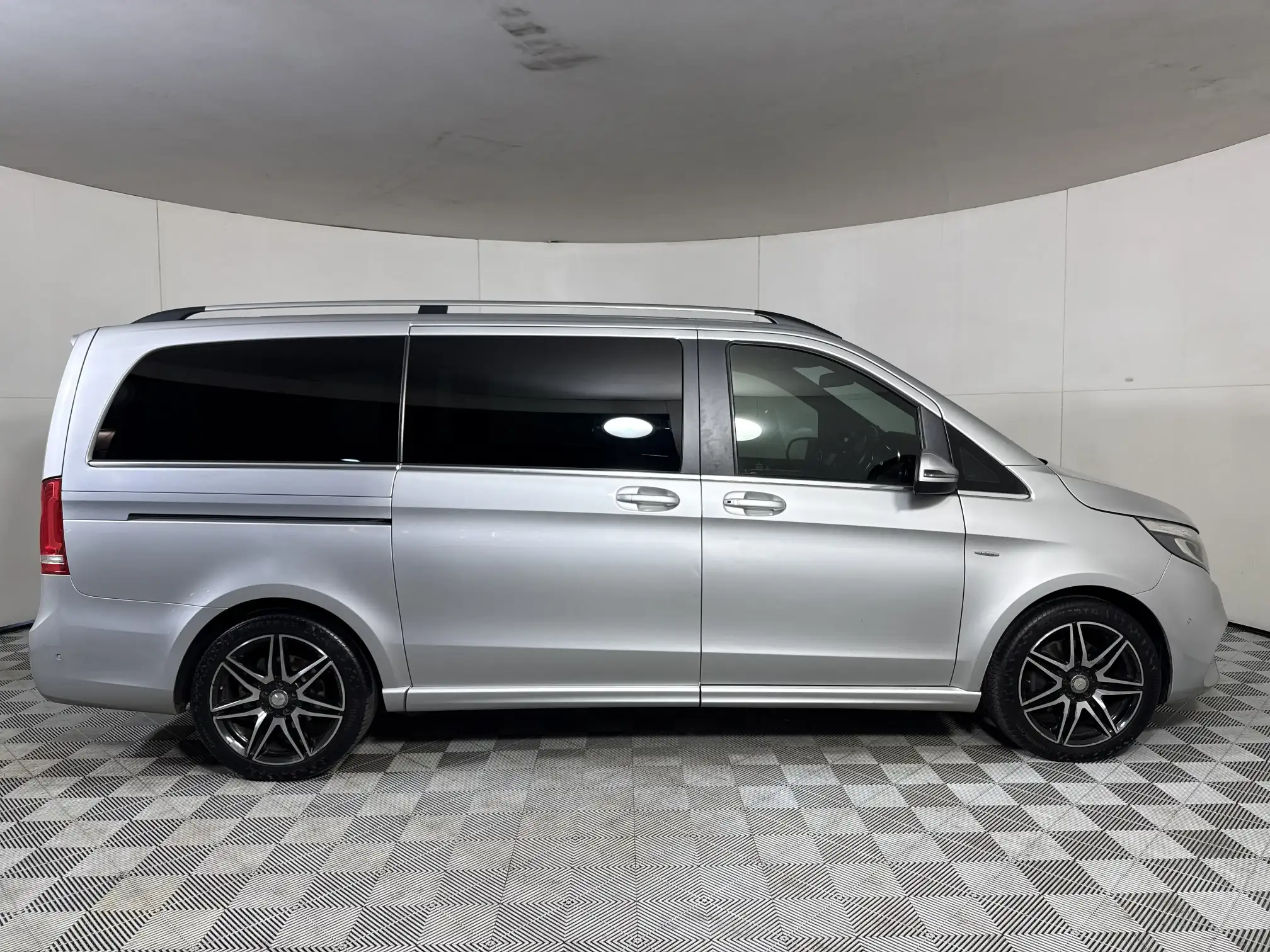 Mercedes-Benz Viano