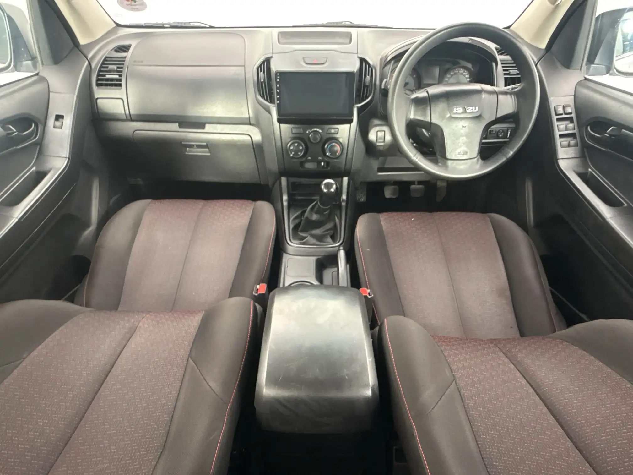Isuzu D-MAX